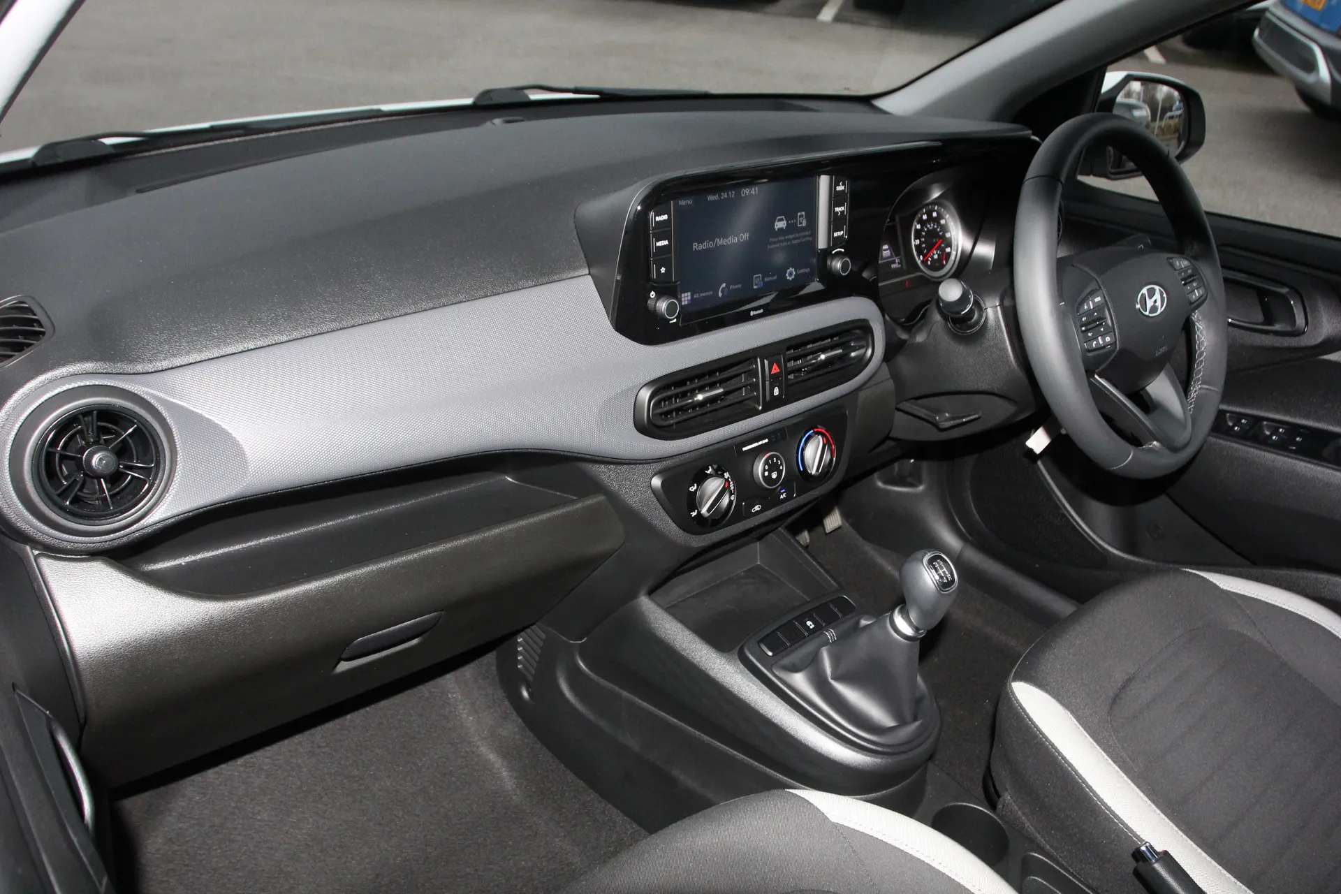 2022 HYUNDAI I10 2022 HYUNDAI I10