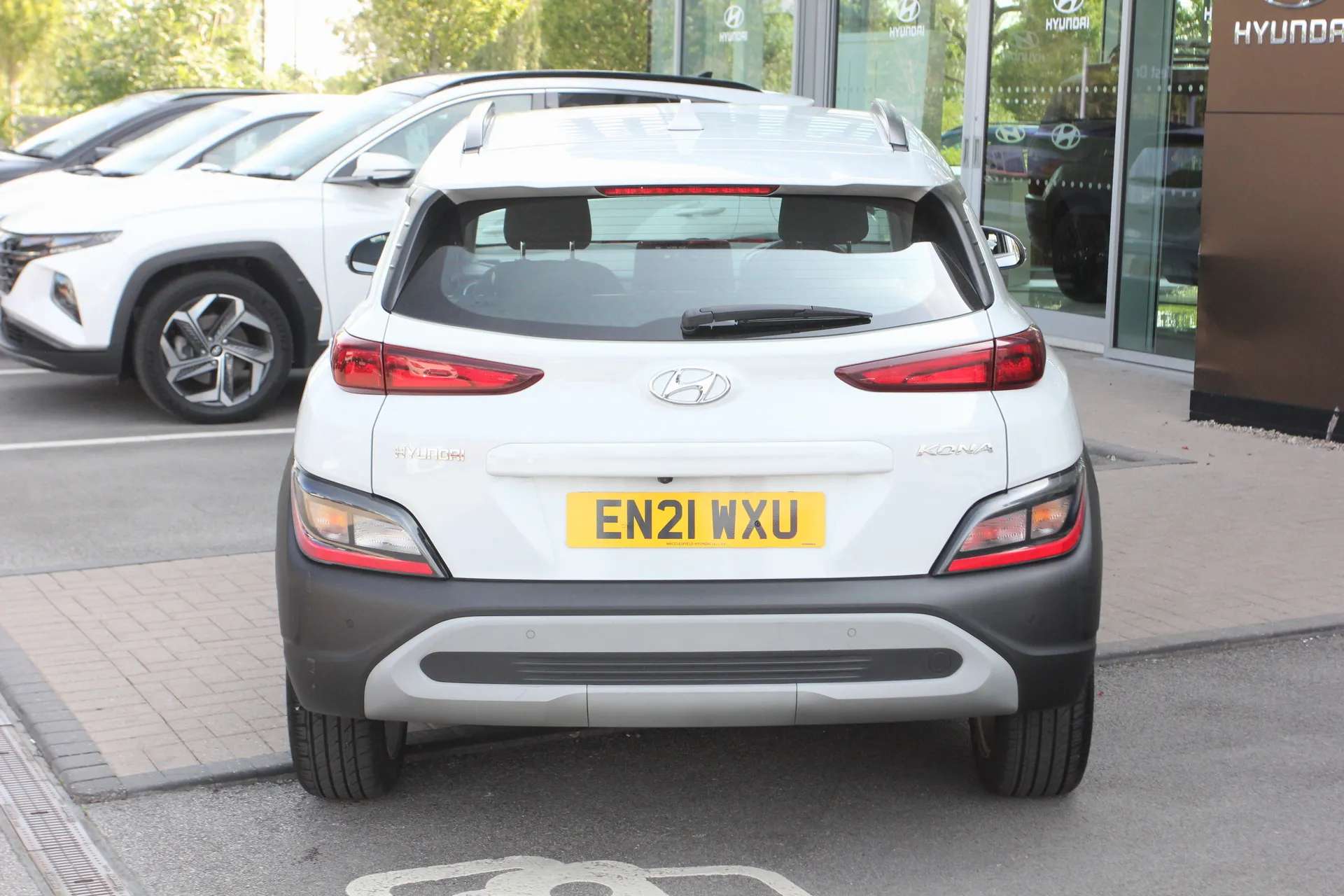 A 2021 HYUNDAI KONA 1.0 TGDi 48V MHEV SE Connect 5dr A 2021 HYUNDAI KONA 1.0 TGDi 48V MHEV SE Connect 5dr