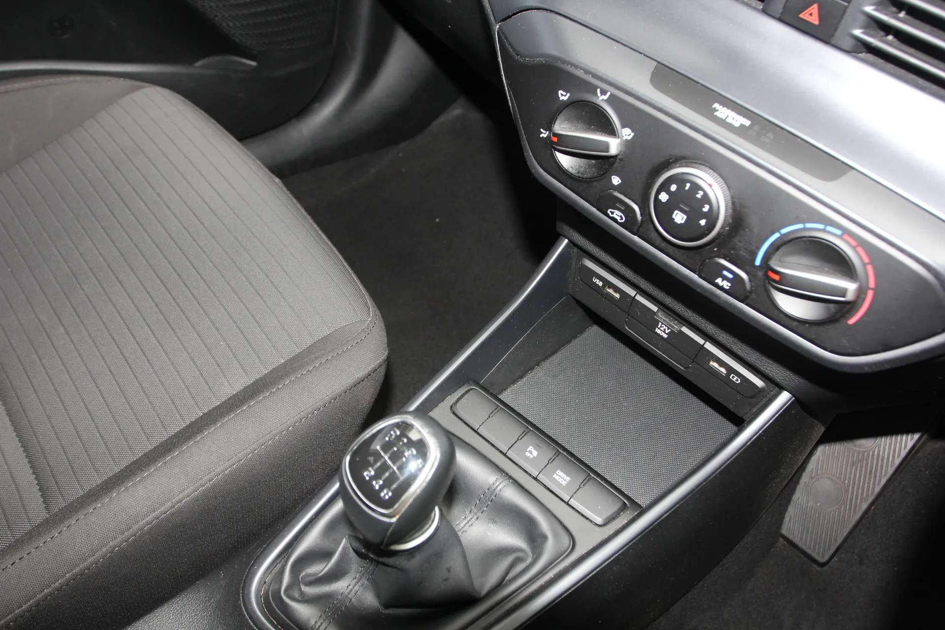 2022 HYUNDAI I20 2022 HYUNDAI I20