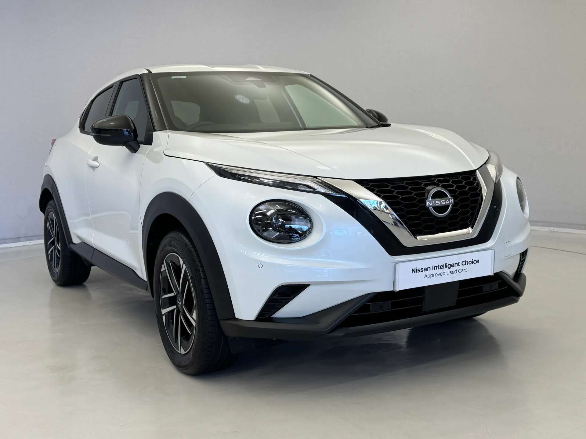 A 2025 NISSAN JUKE 1.0 DiG-T N-Connecta 5dr A 2025 NISSAN JUKE 1.0 DiG-T N-Connecta 5dr