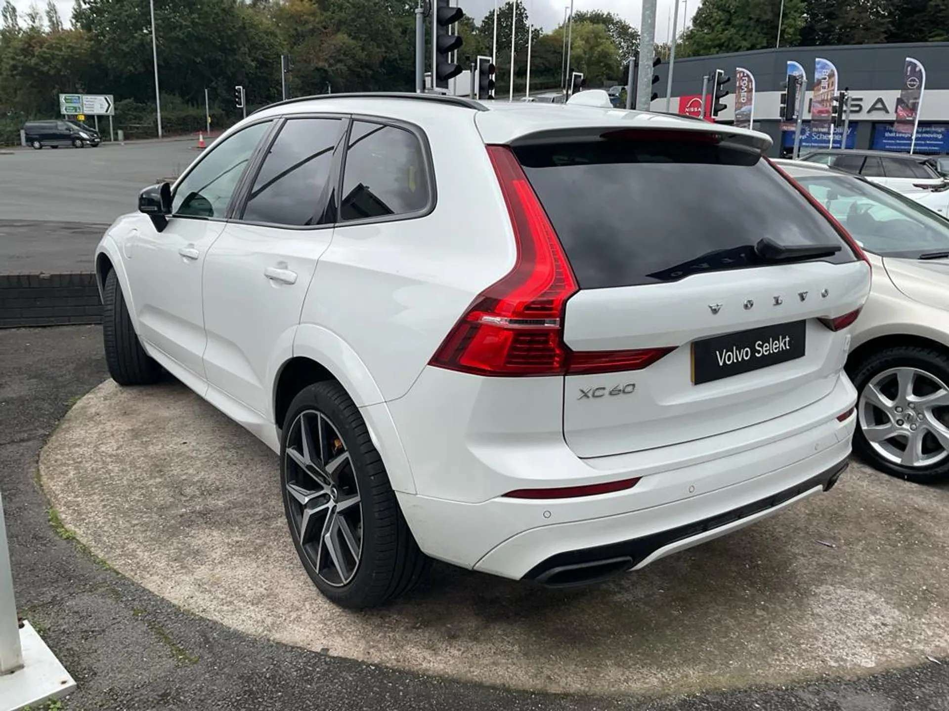 A 0 VOLVO XC60 2.0 T8 405 Hybrid Polestar Engineered 5dr AWD Gtrn A 0 VOLVO XC60 2.0 T8 405 Hybrid Polestar Engineered 5dr AWD Gtrn