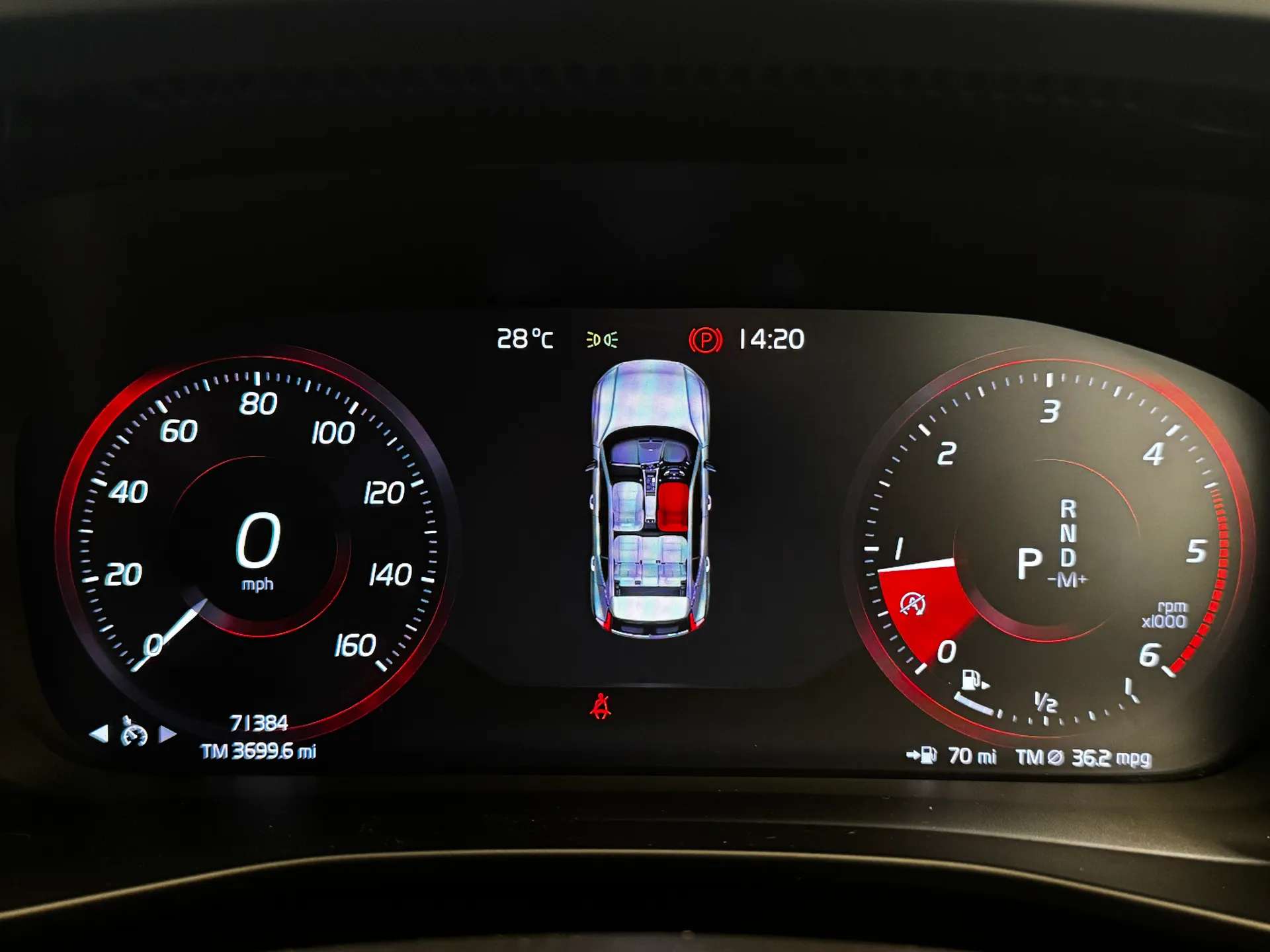 2018 VOLVO XC40 2018 VOLVO XC40