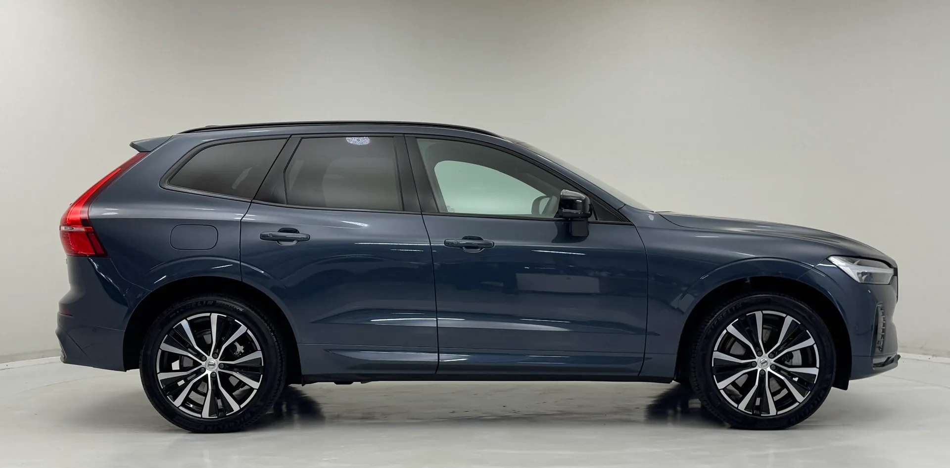 2024 VOLVO XC60 2024 VOLVO XC60