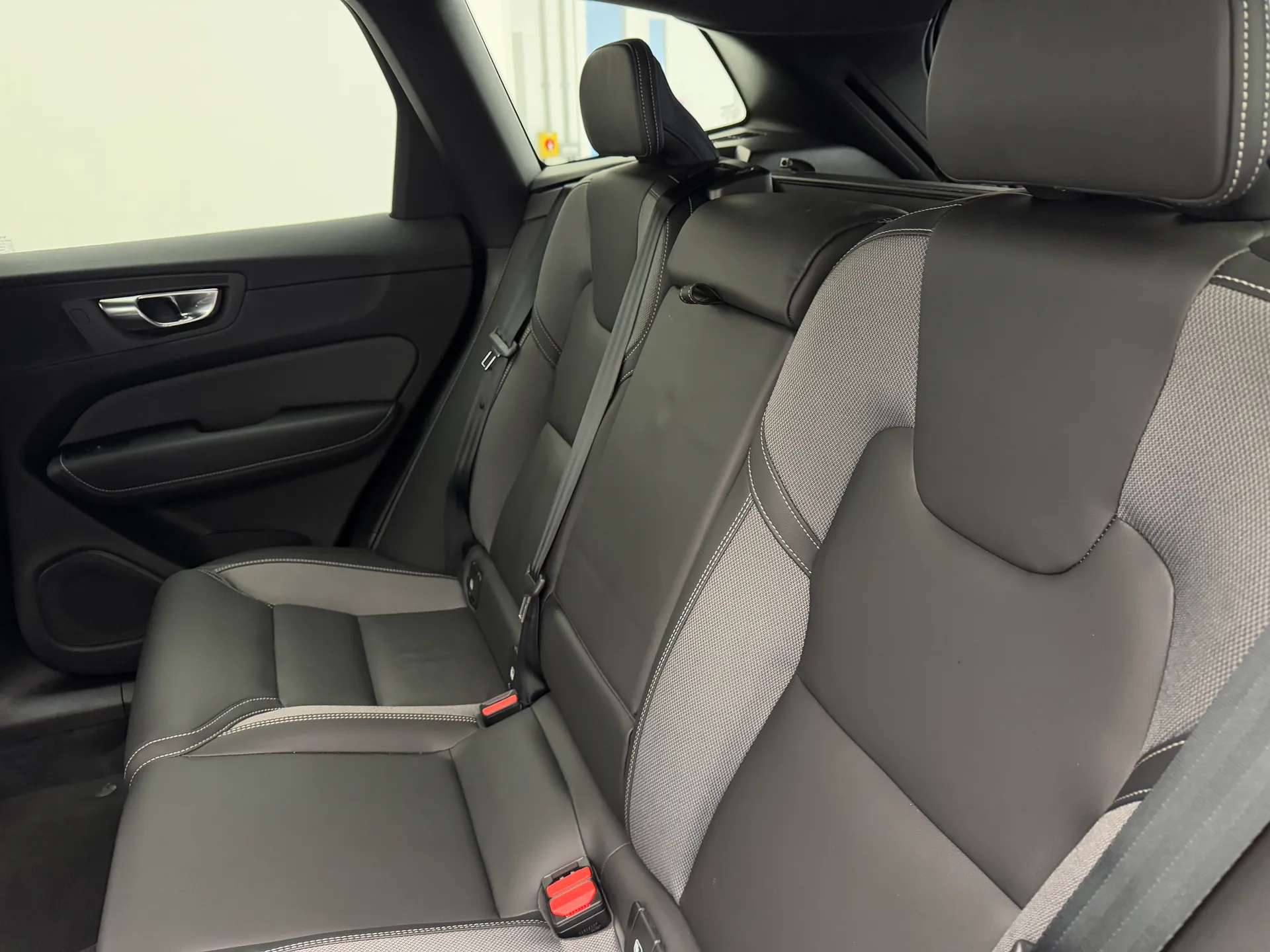 2024 VOLVO XC60 2024 VOLVO XC60