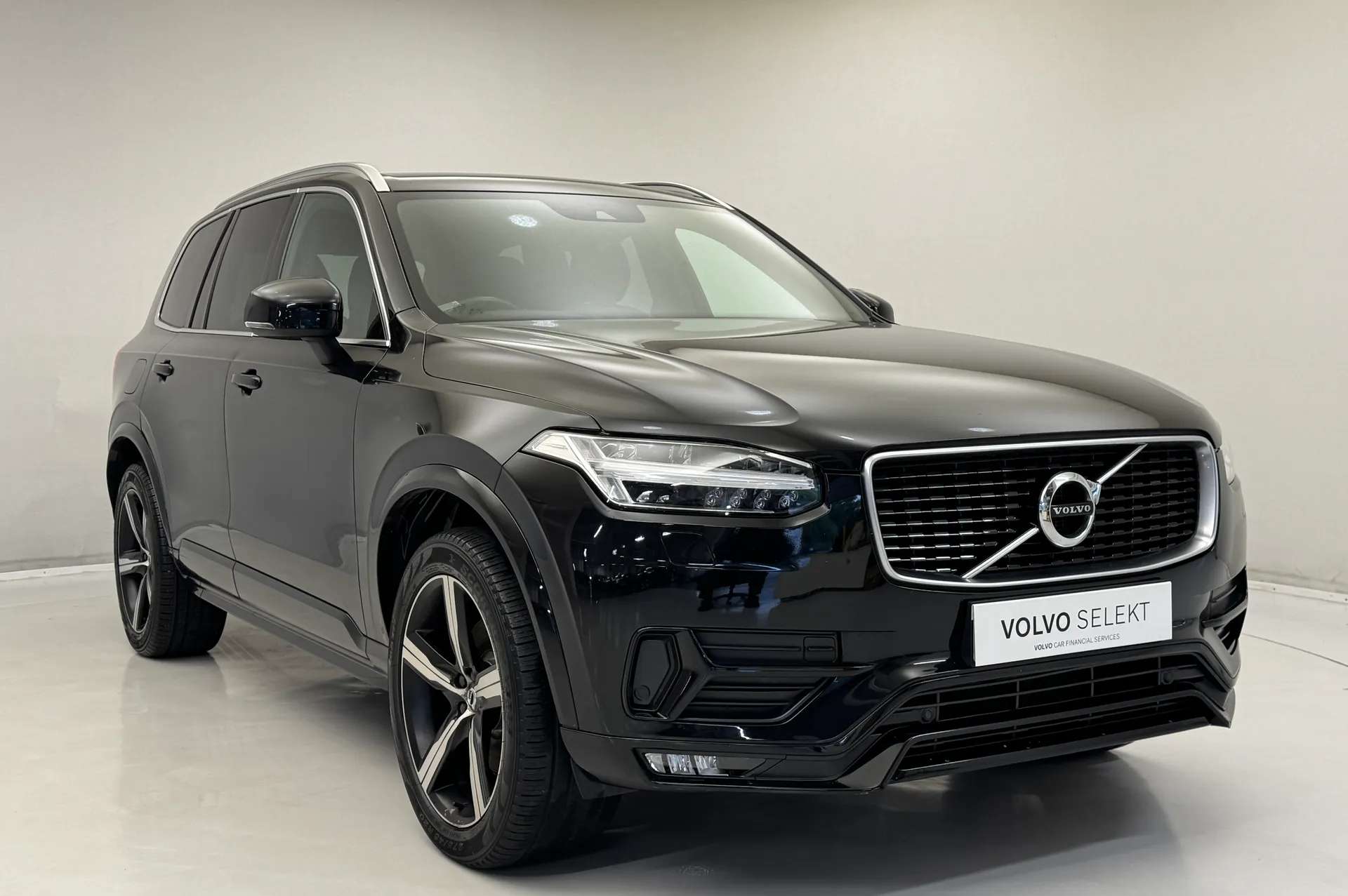 2019 VOLVO XC90 2019 VOLVO XC90