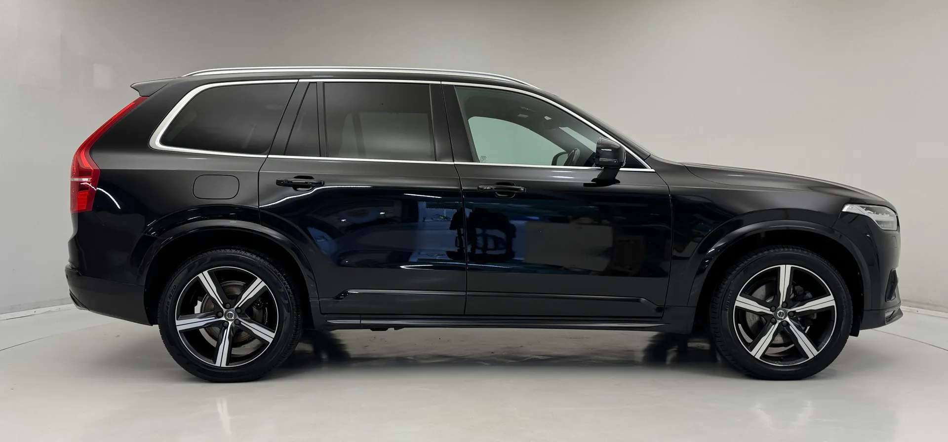 2019 VOLVO XC90 2019 VOLVO XC90