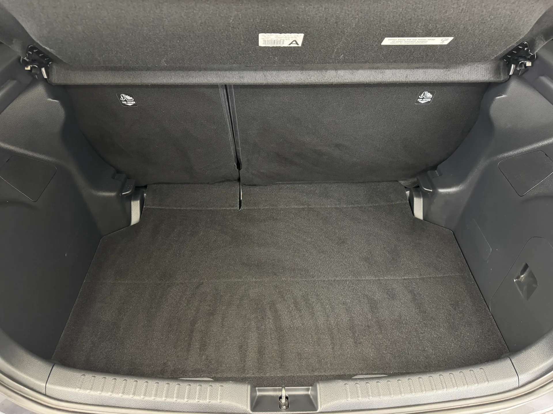 2023 MAZDA 2 HYBRID 2023 MAZDA 2 HYBRID