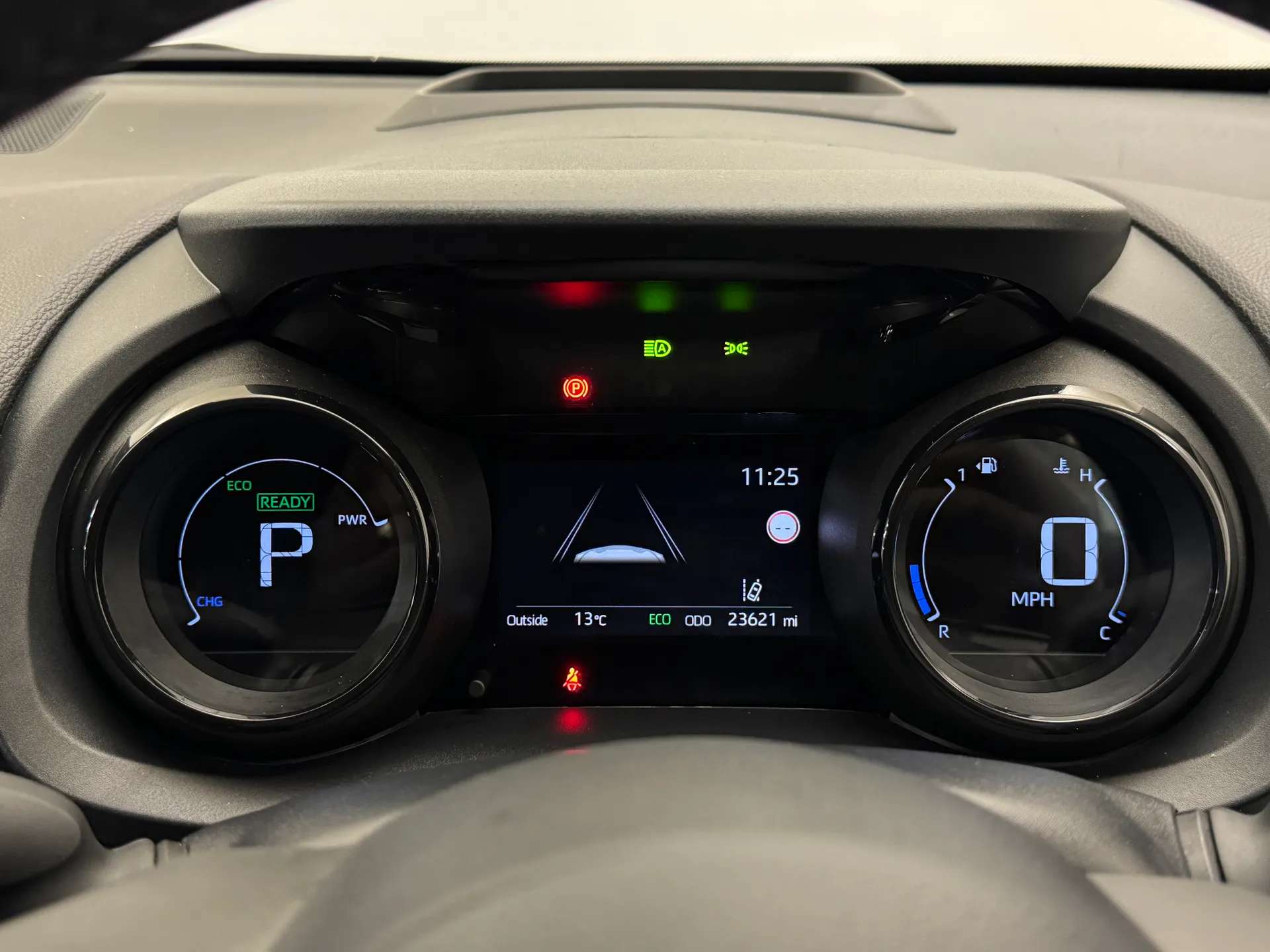 2023 MAZDA 2 HYBRID 2023 MAZDA 2 HYBRID