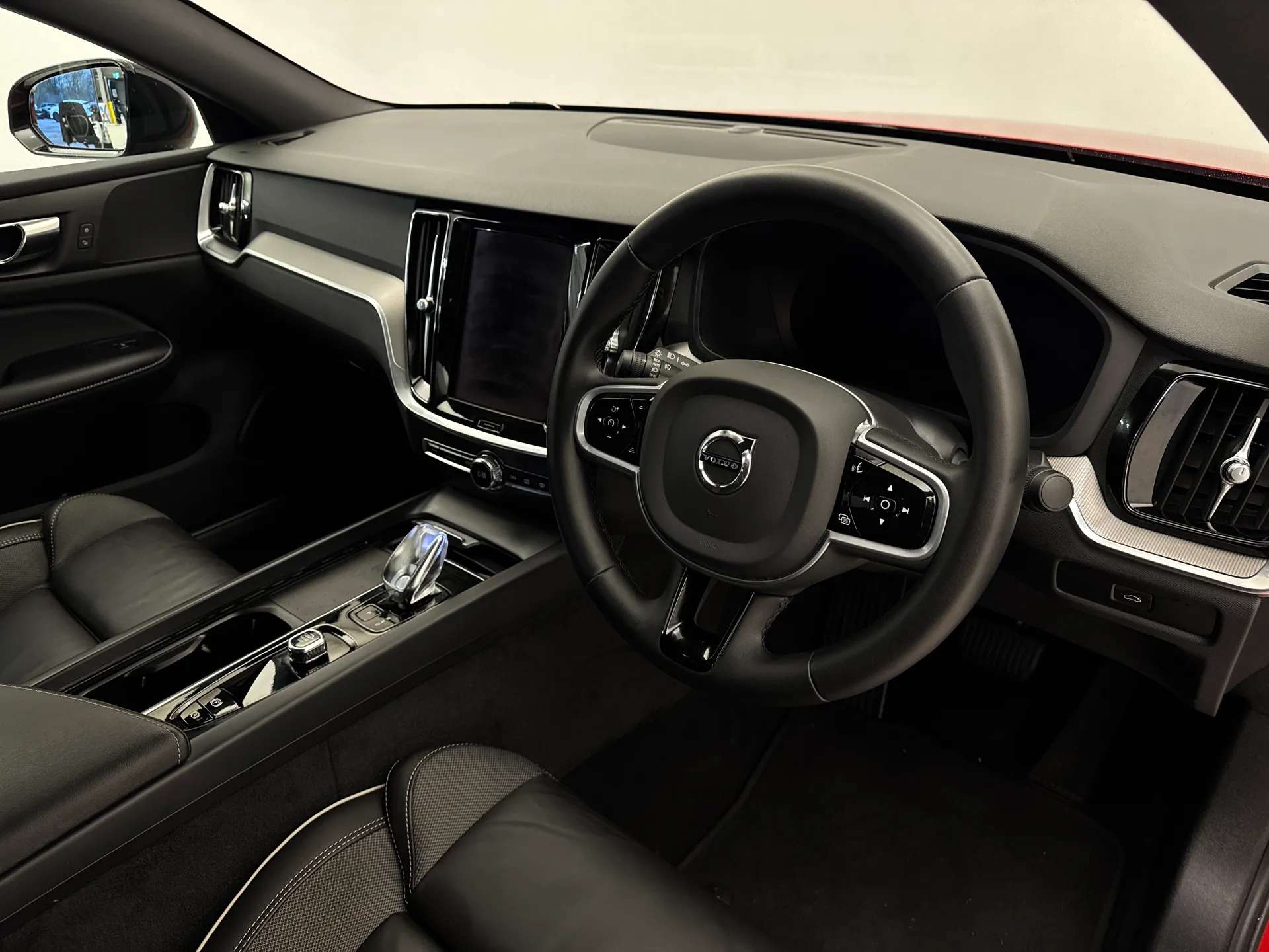 2023 VOLVO S60 2023 VOLVO S60