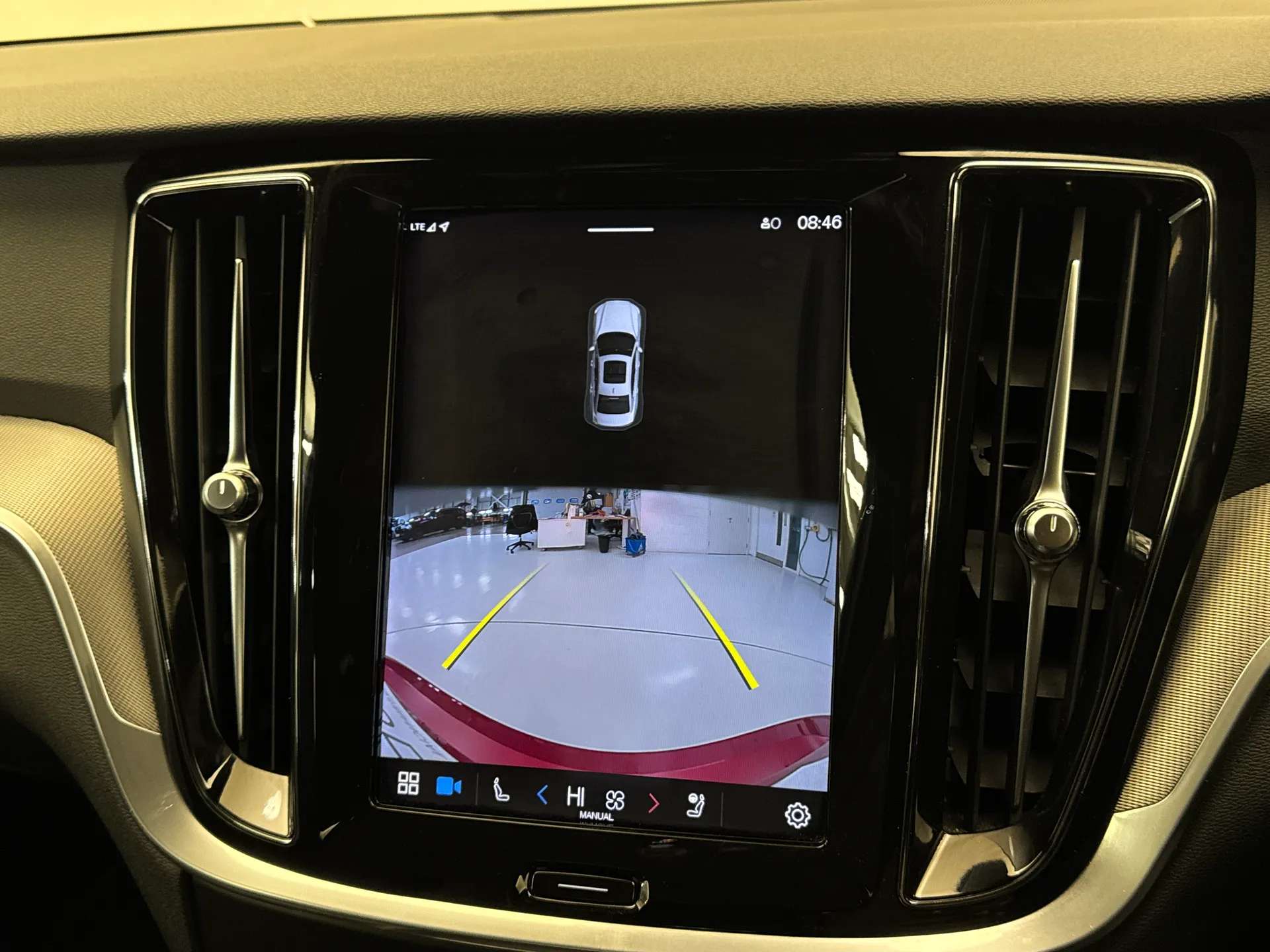 2023 VOLVO S60 2023 VOLVO S60