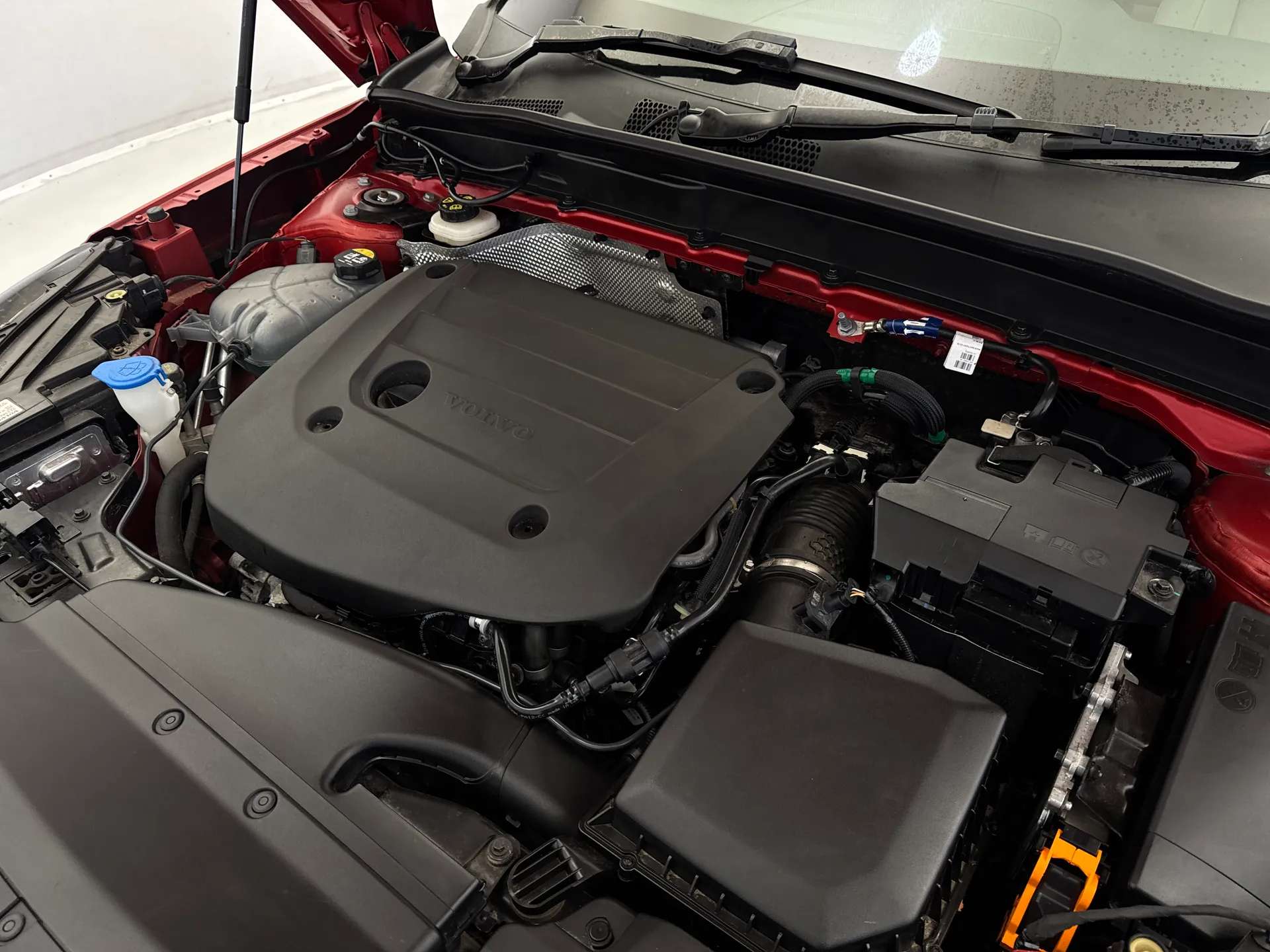 2023 VOLVO XC40 2023 VOLVO XC40