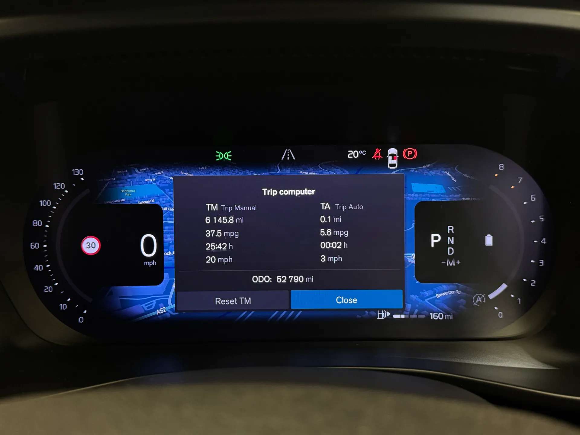 2023 VOLVO XC40 2023 VOLVO XC40