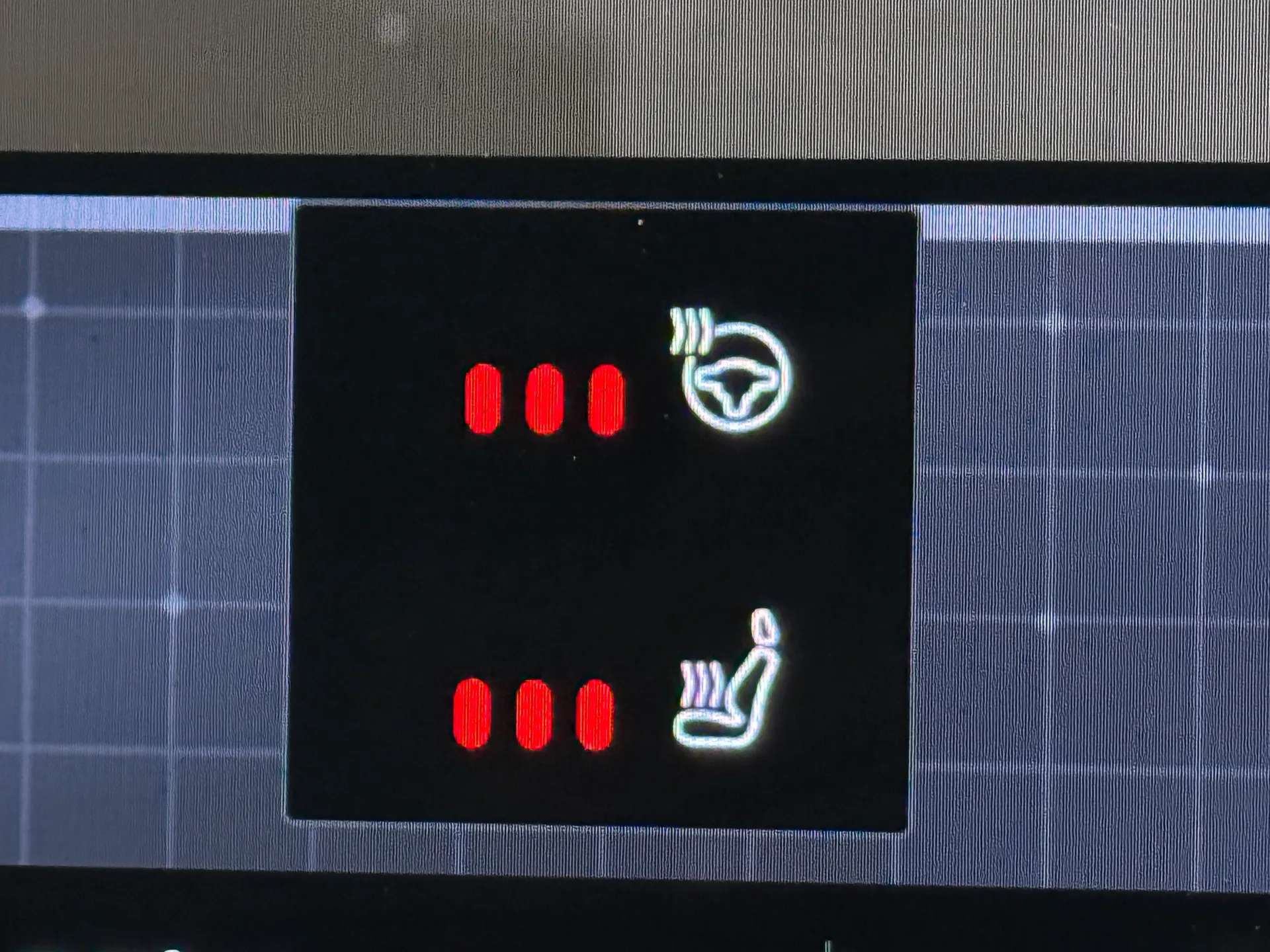 2023 VOLVO XC40 2023 VOLVO XC40