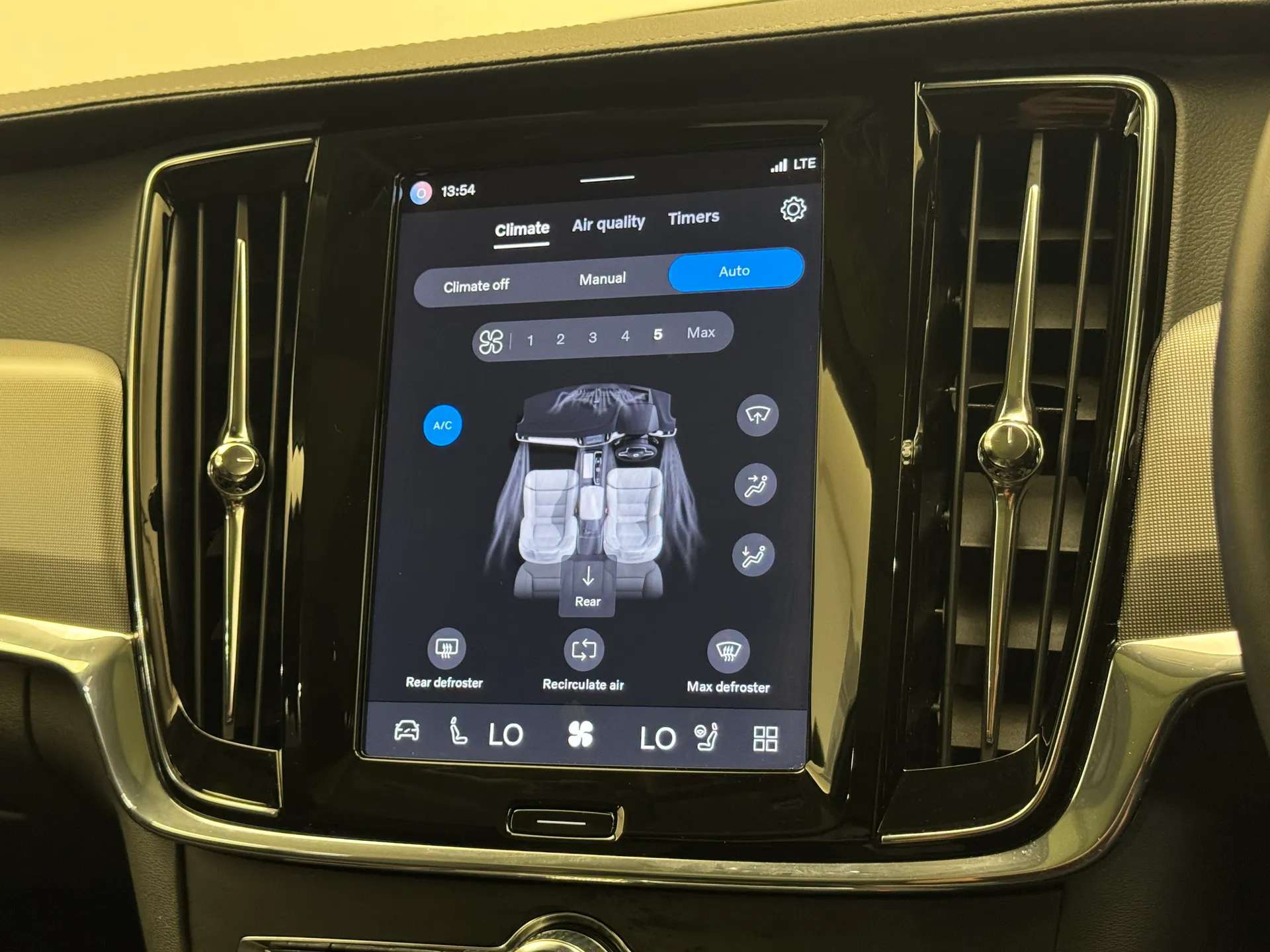 2023 VOLVO V90 2023 VOLVO V90