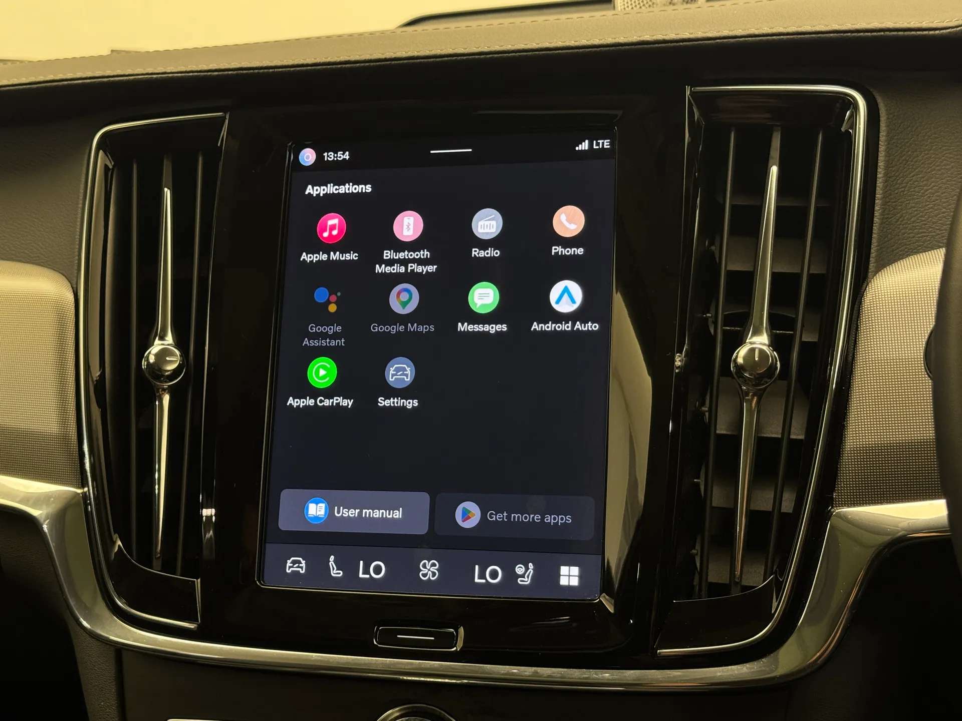 2023 VOLVO V90 2023 VOLVO V90