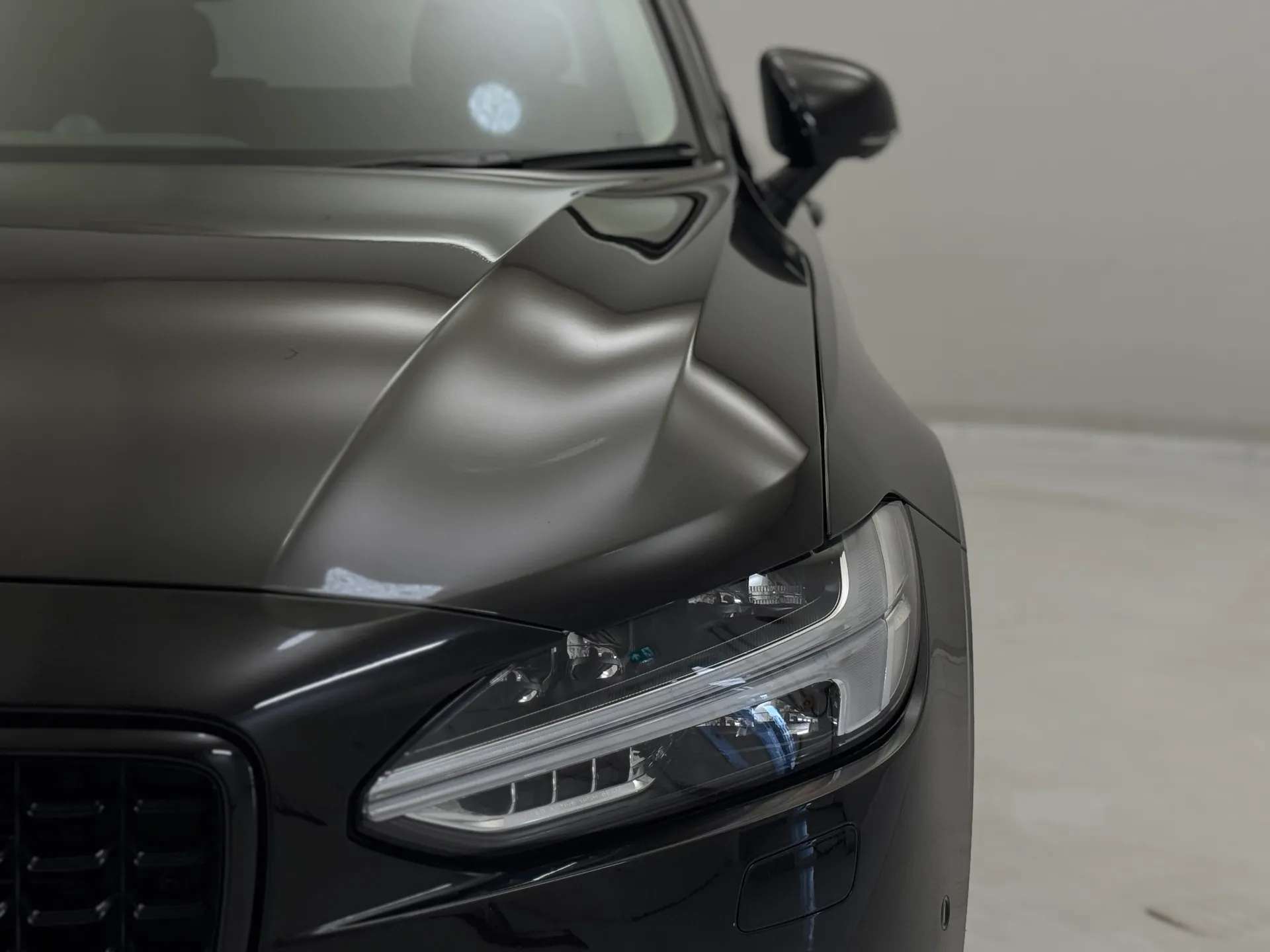 2023 VOLVO V90 2023 VOLVO V90