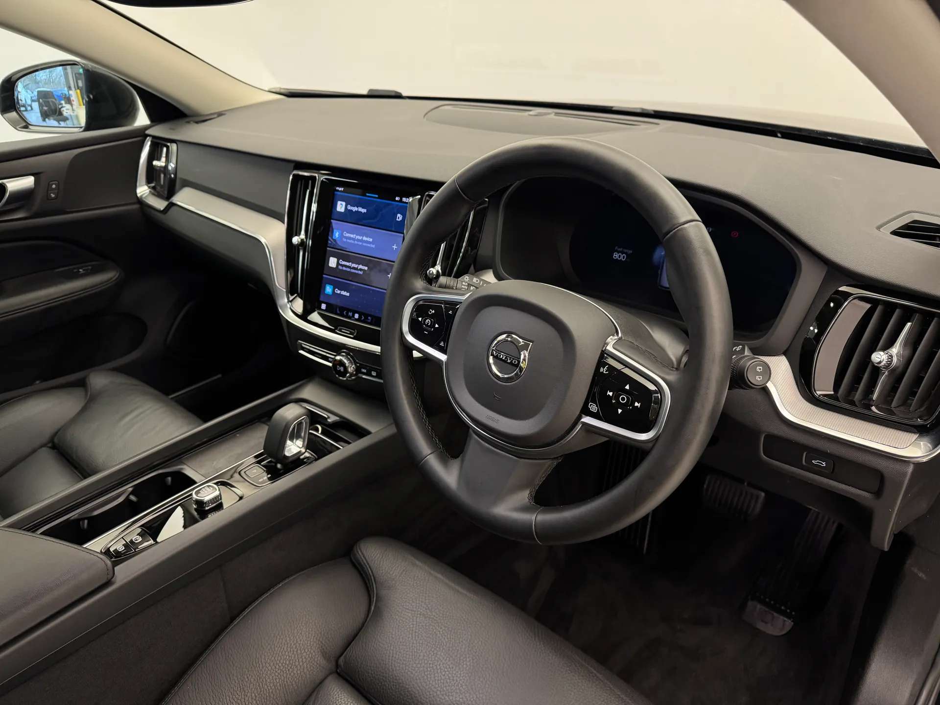 2025 VOLVO V60 2025 VOLVO V60