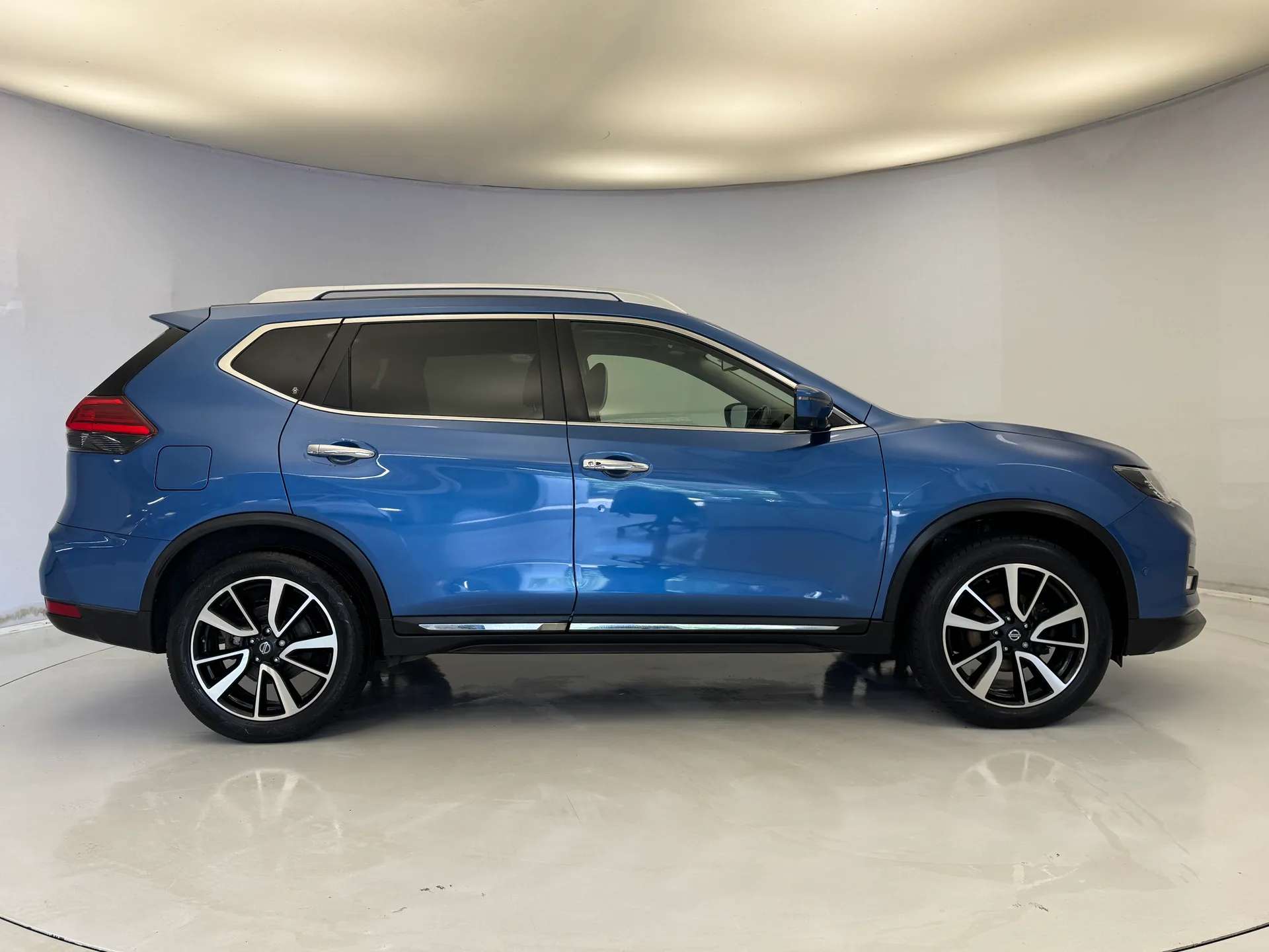 2018 NISSAN X-TRAIL 2018 NISSAN X-TRAIL