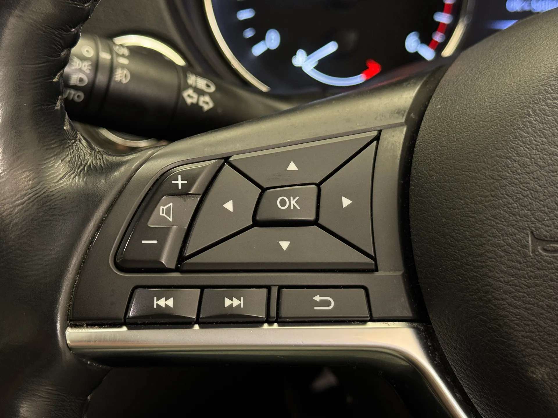 2018 NISSAN X-TRAIL 2018 NISSAN X-TRAIL