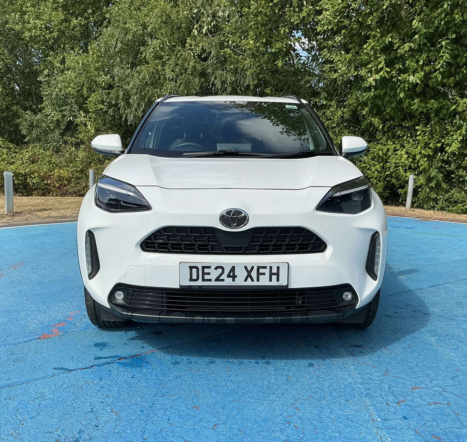 A 2024 TOYOTA YARIS CROSS 1.5 Hybrid Design 5dr CVT A 2024 TOYOTA YARIS CROSS 1.5 Hybrid Design 5dr CVT