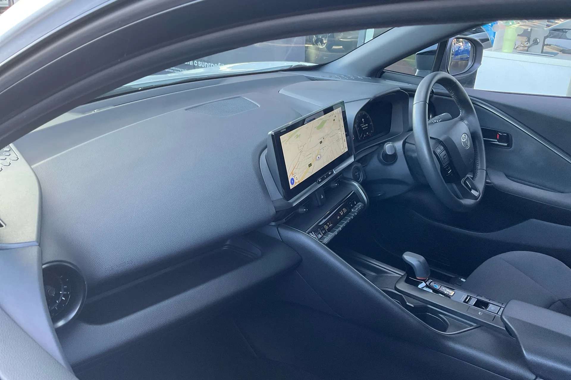 2024 TOYOTA C-HR 2024 TOYOTA C-HR