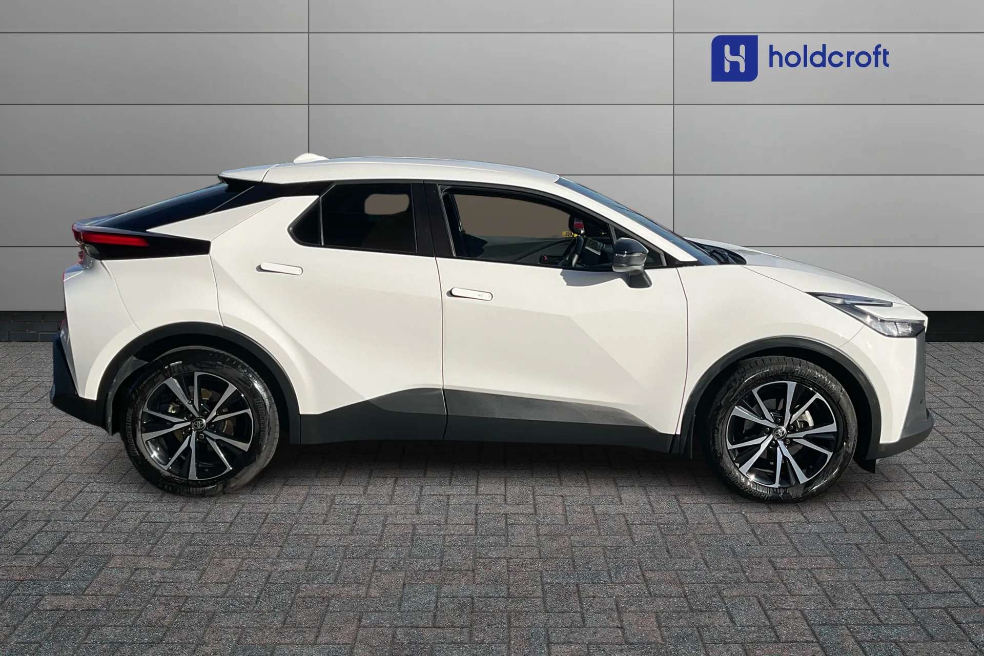 2024 TOYOTA C-HR 2024 TOYOTA C-HR