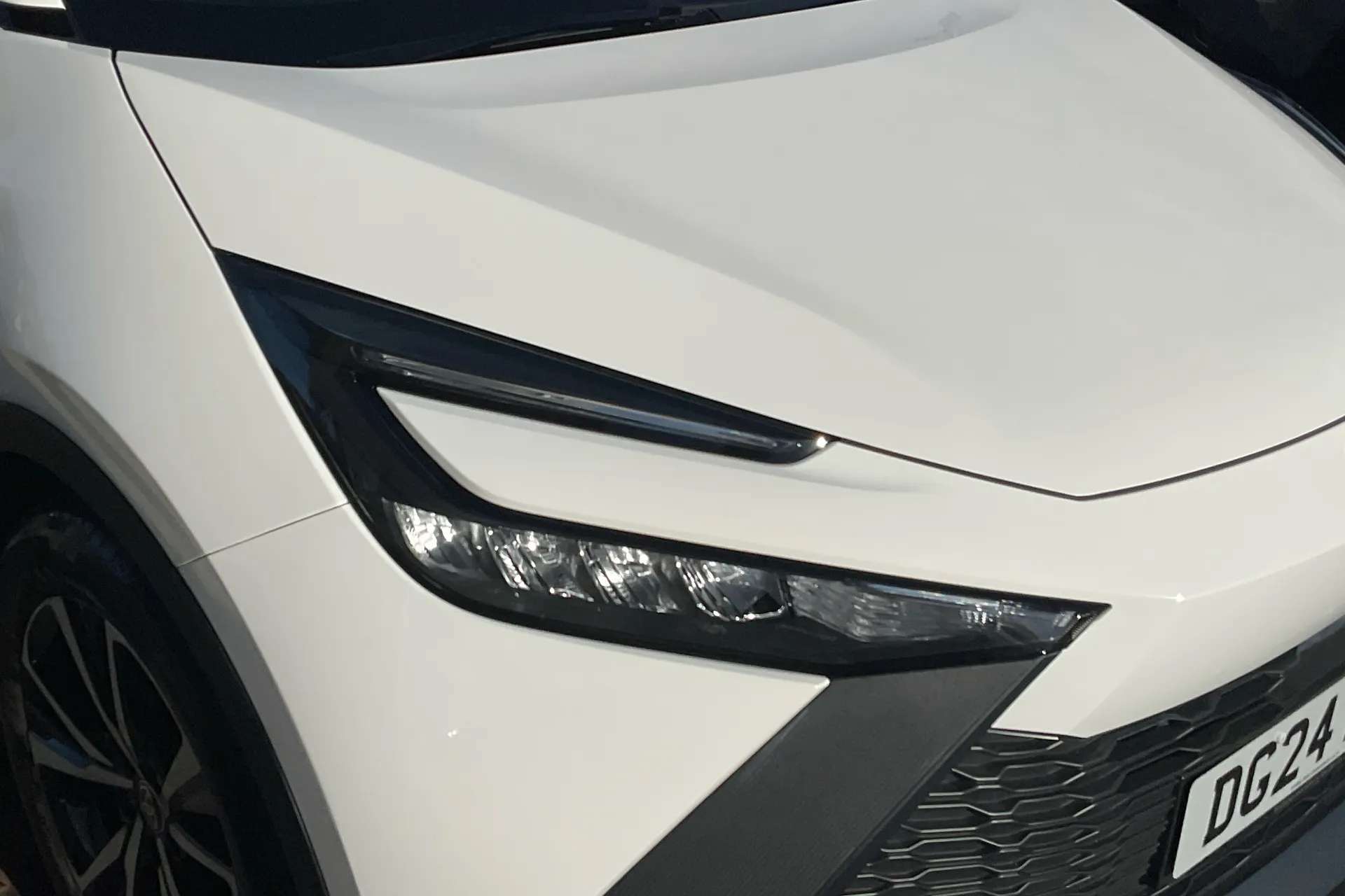 2024 TOYOTA C-HR 2024 TOYOTA C-HR