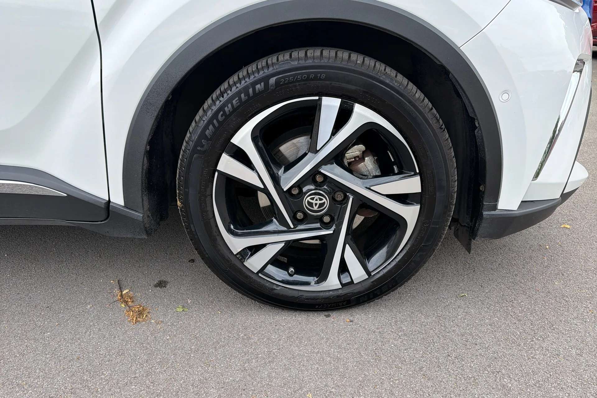 2022 TOYOTA C-HR 2022 TOYOTA C-HR