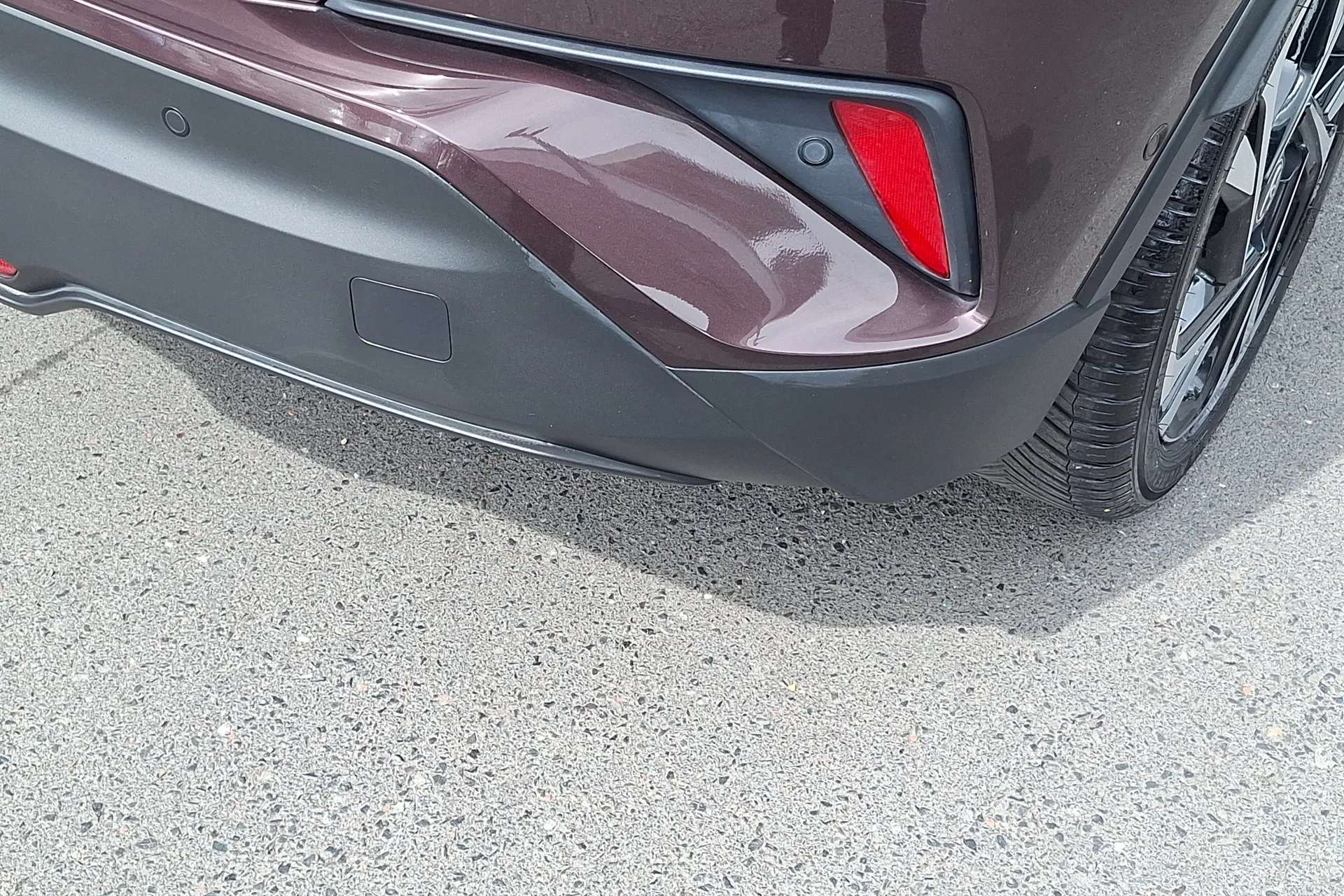 2023 TOYOTA C-HR 2023 TOYOTA C-HR