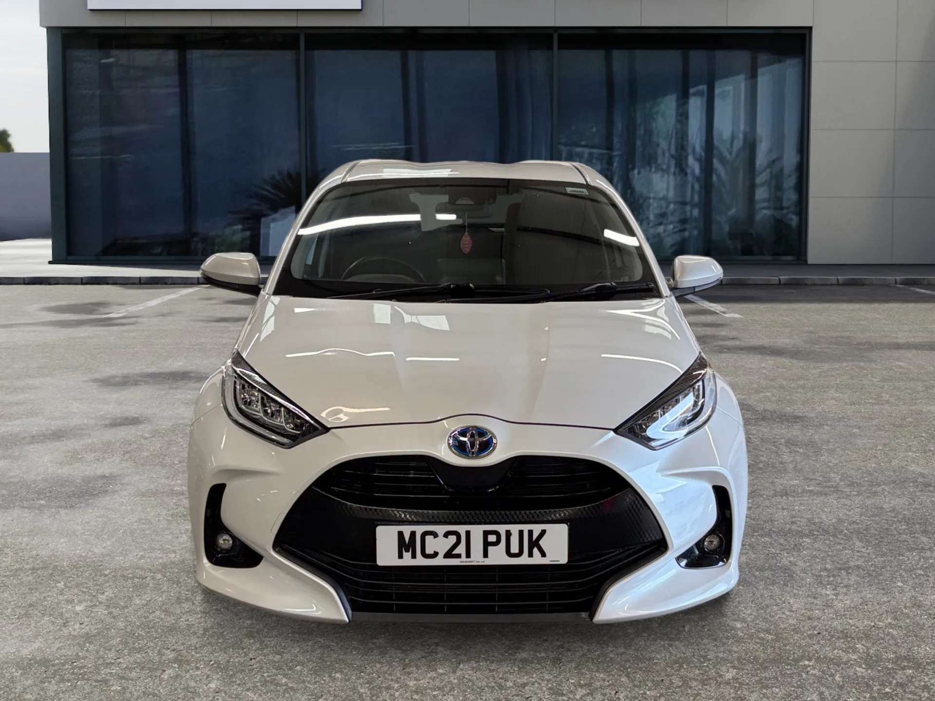 2021 TOYOTA YARIS 2021 TOYOTA YARIS