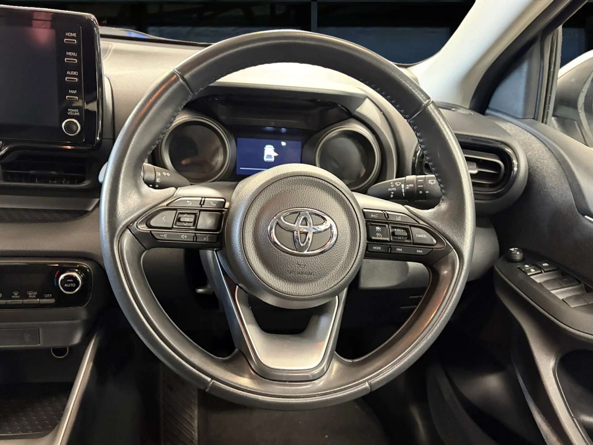 2021 TOYOTA YARIS 2021 TOYOTA YARIS