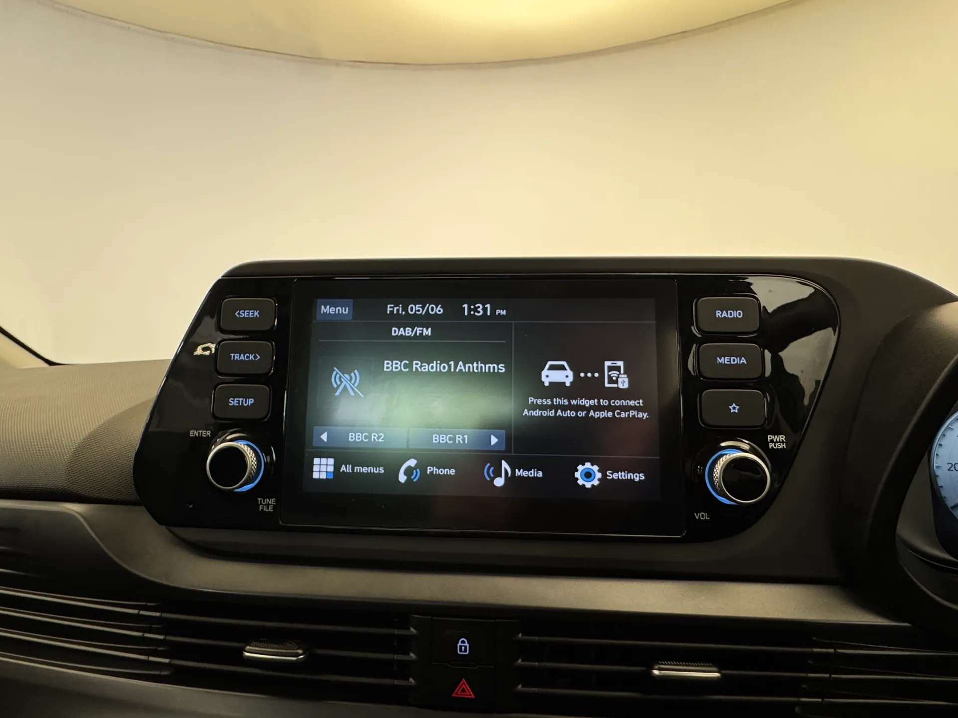 2024 HYUNDAI I20 2024 HYUNDAI I20