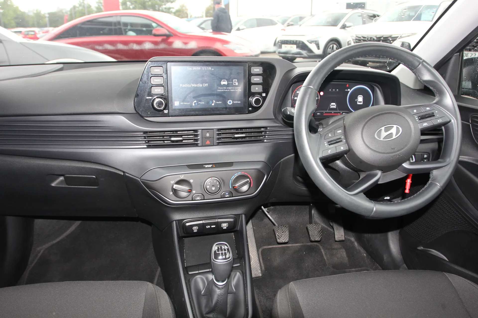 2024 HYUNDAI I20 2024 HYUNDAI I20