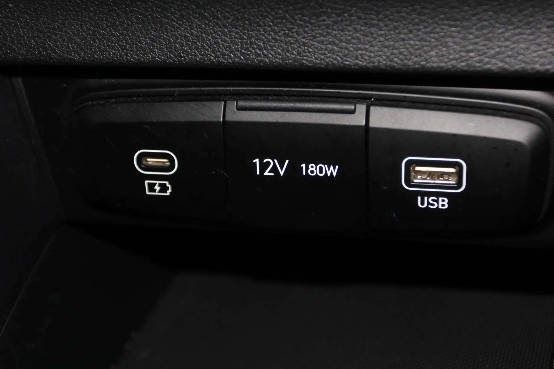 2024 HYUNDAI I20 2024 HYUNDAI I20