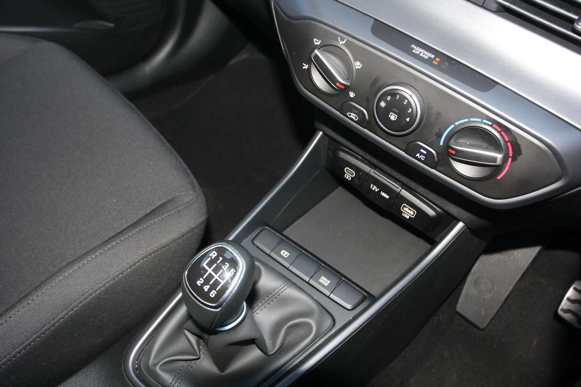 2024 HYUNDAI BAYON 2024 HYUNDAI BAYON