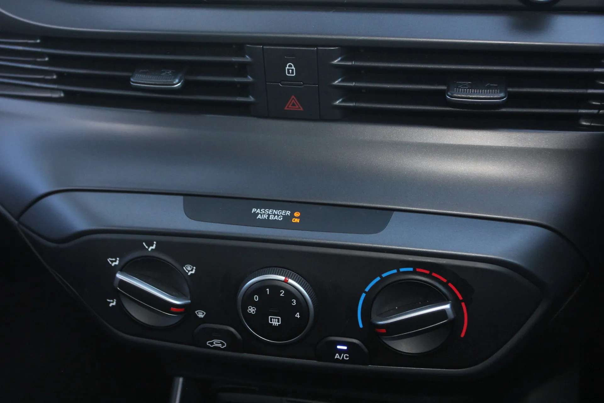 2024 HYUNDAI BAYON 2024 HYUNDAI BAYON