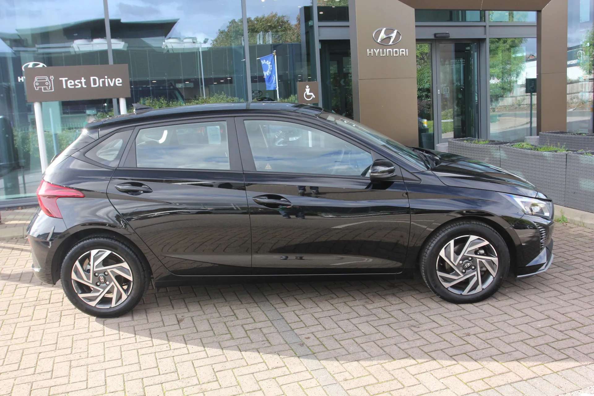2025 HYUNDAI I20 2025 HYUNDAI I20