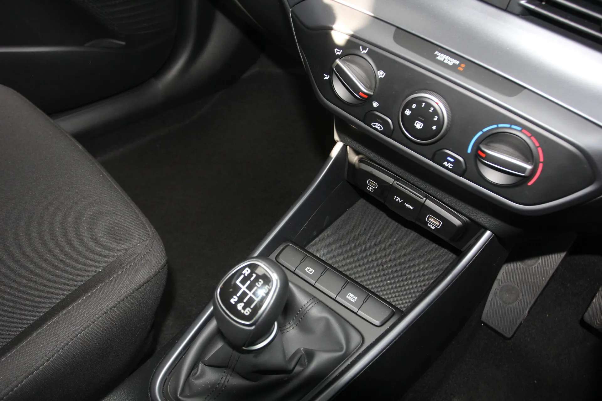 2025 HYUNDAI I20 2025 HYUNDAI I20