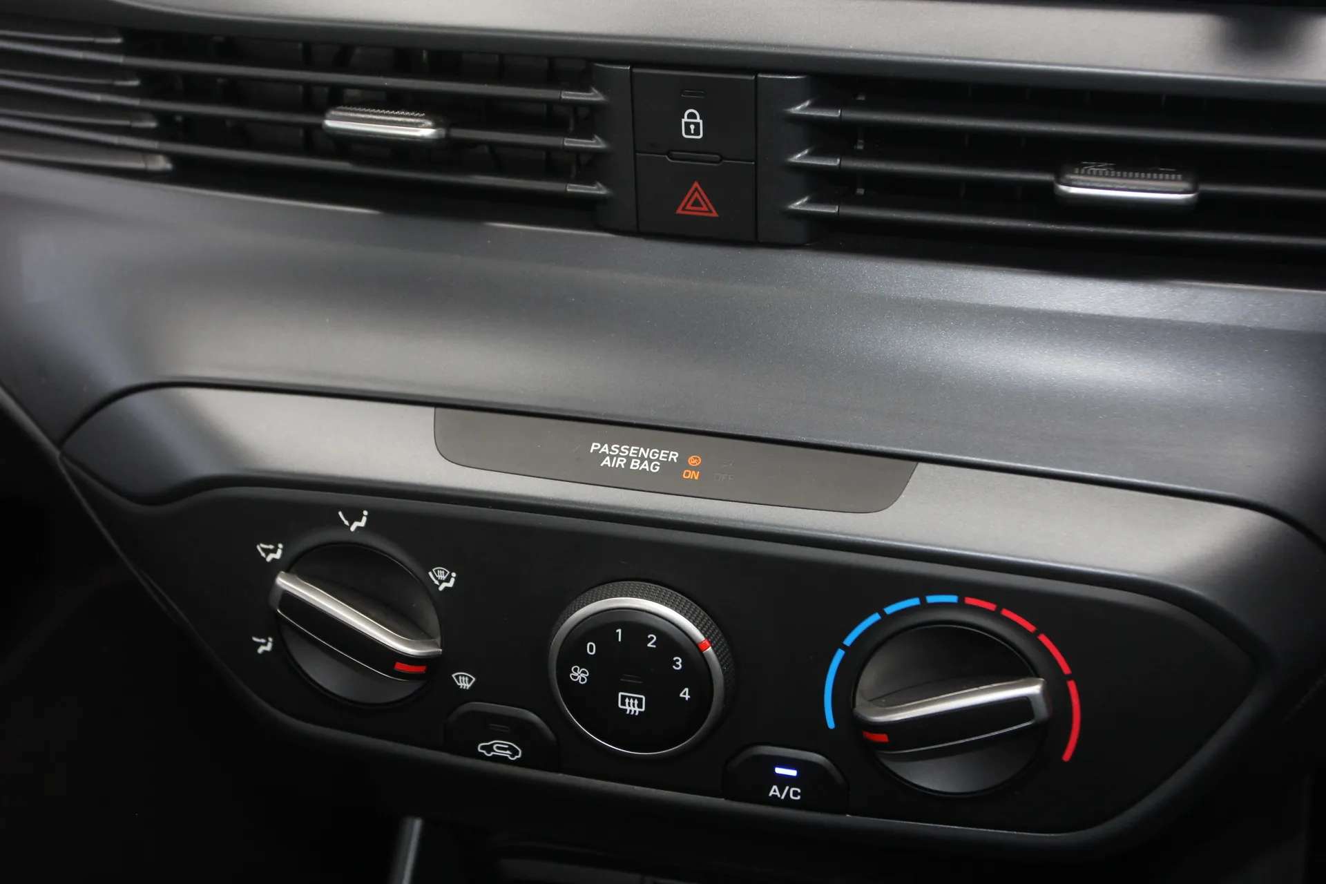 2024 HYUNDAI I20 2024 HYUNDAI I20