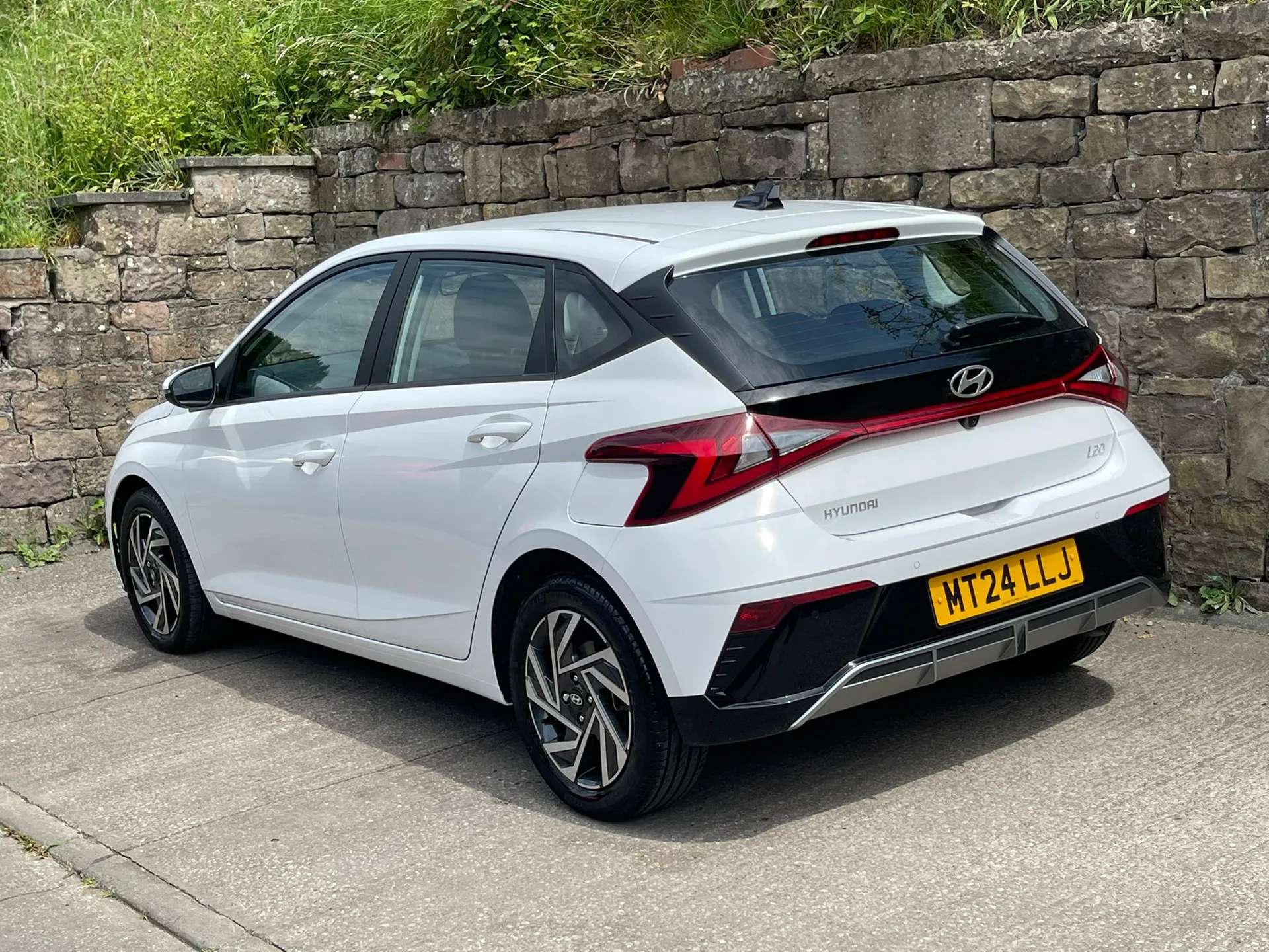 2024 HYUNDAI I20 2024 HYUNDAI I20
