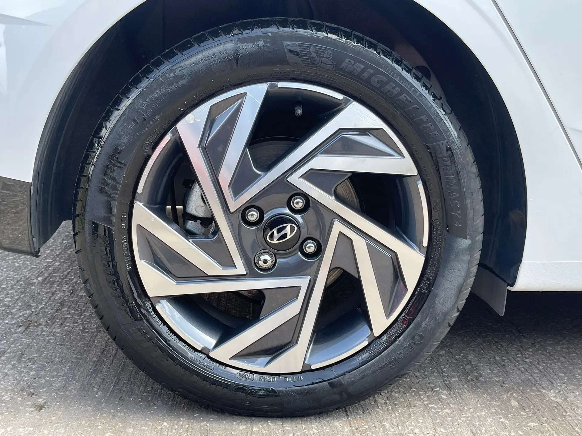 2024 HYUNDAI I20 2024 HYUNDAI I20