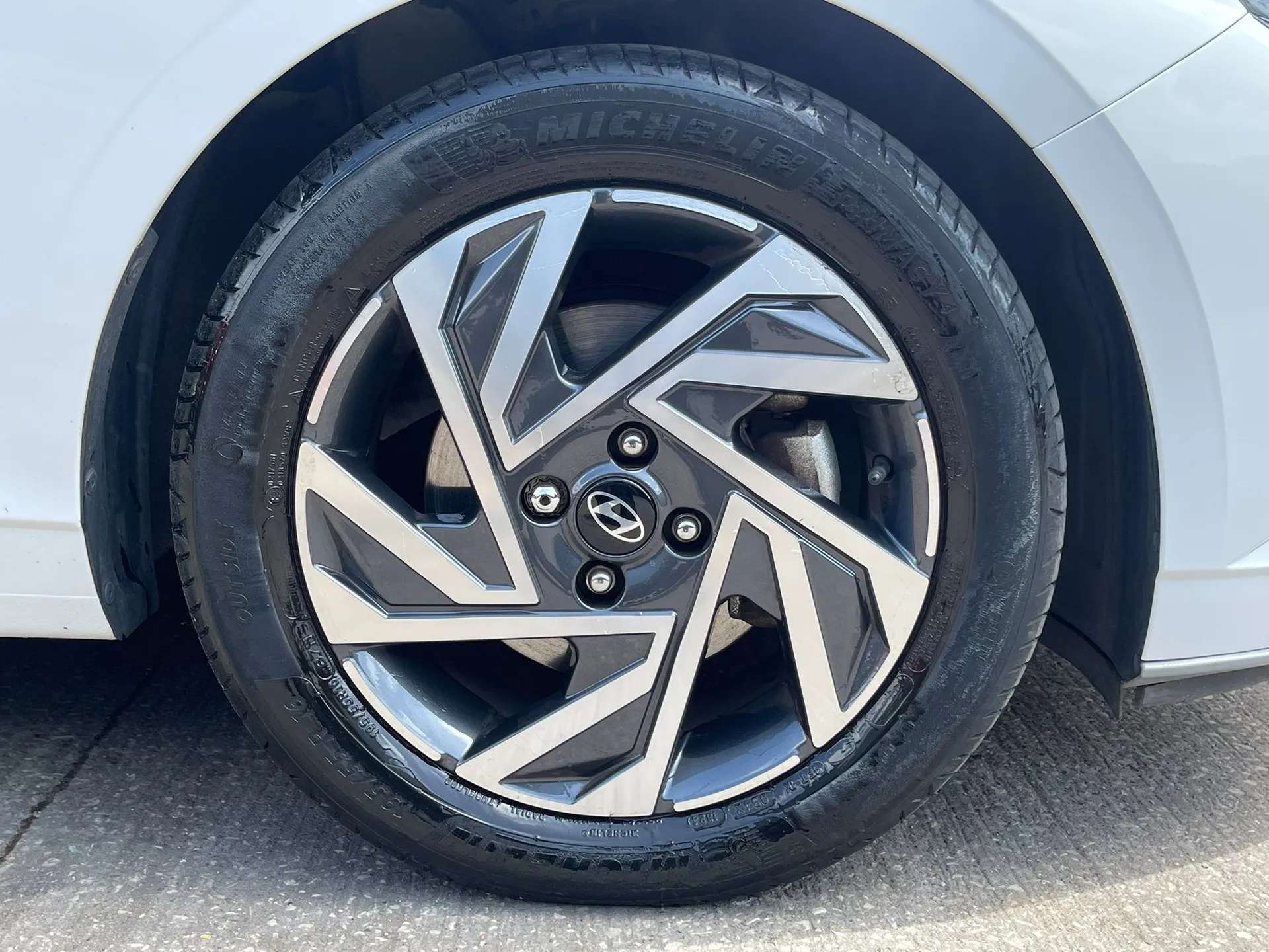 2024 HYUNDAI I20 2024 HYUNDAI I20