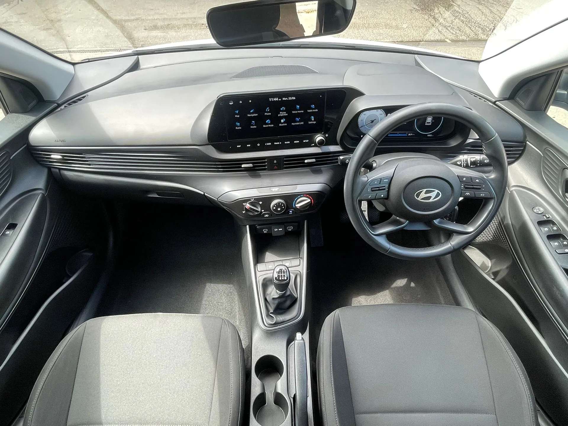 2024 HYUNDAI I20 2024 HYUNDAI I20