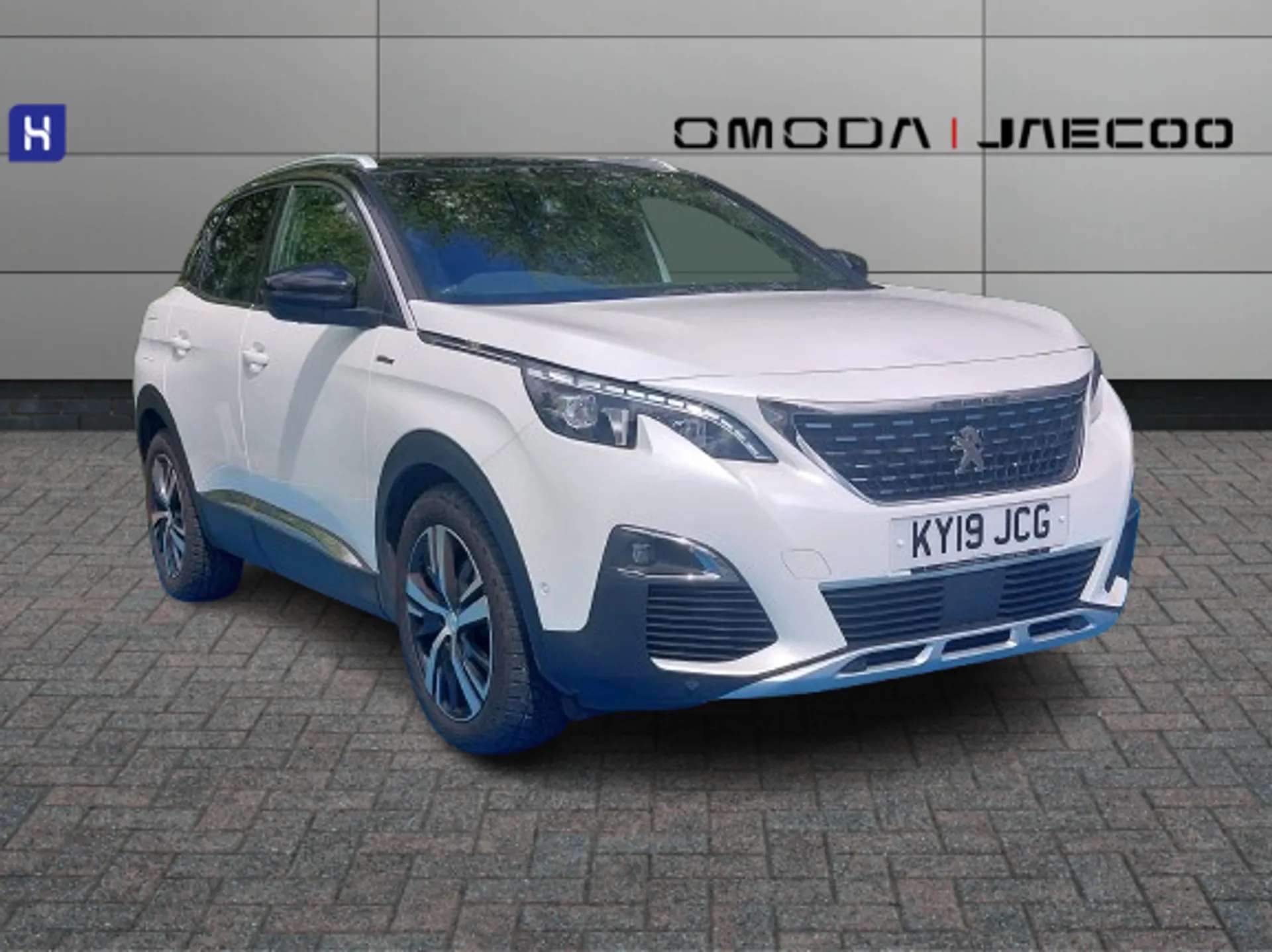 A 2019 PEUGEOT 3008 1.5 BlueHDi GT Line 5dr A 2019 PEUGEOT 3008 1.5 BlueHDi GT Line 5dr