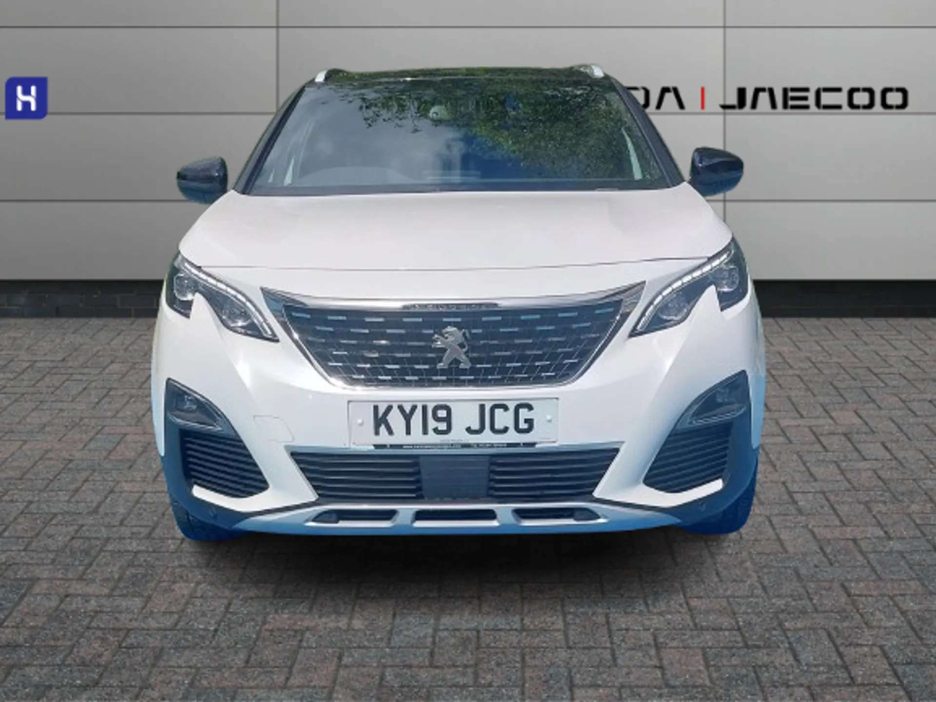 A 2019 PEUGEOT 3008 1.5 BlueHDi GT Line 5dr A 2019 PEUGEOT 3008 1.5 BlueHDi GT Line 5dr