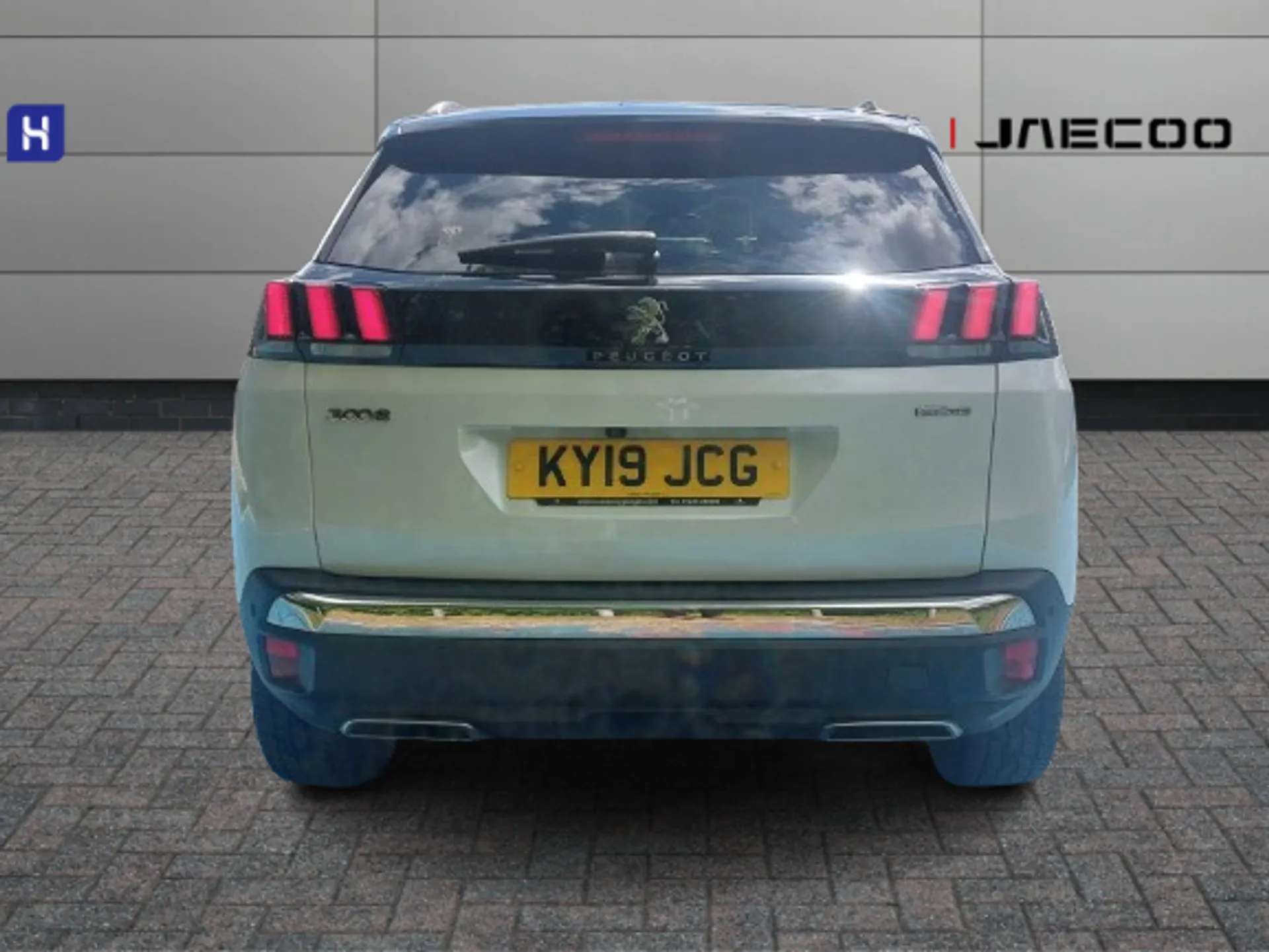2019 PEUGEOT 3008 2019 PEUGEOT 3008