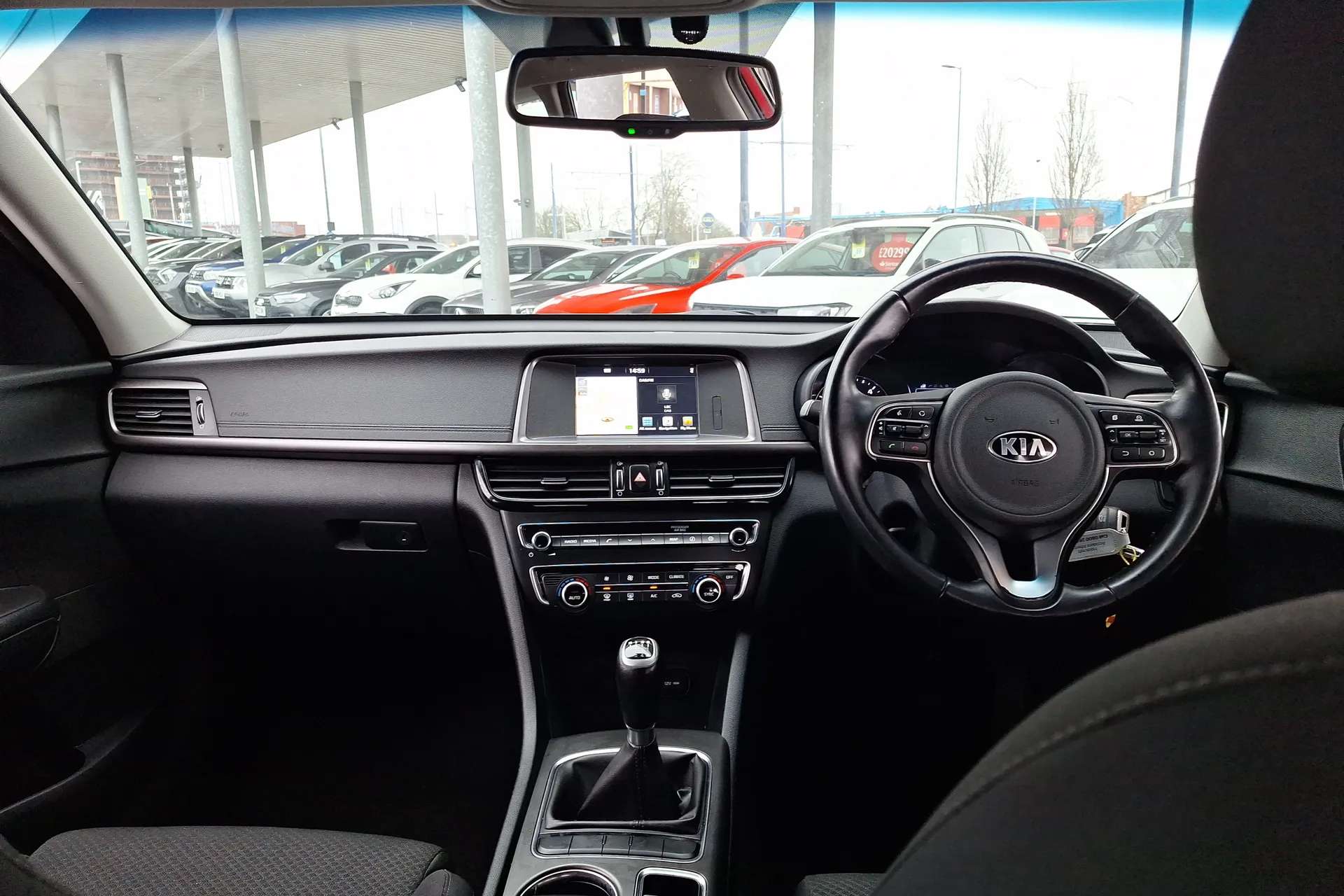 A 2018 KIA OPTIMA 1.7 CRDi ISG 2 5dr A 2018 KIA OPTIMA 1.7 CRDi ISG 2 5dr