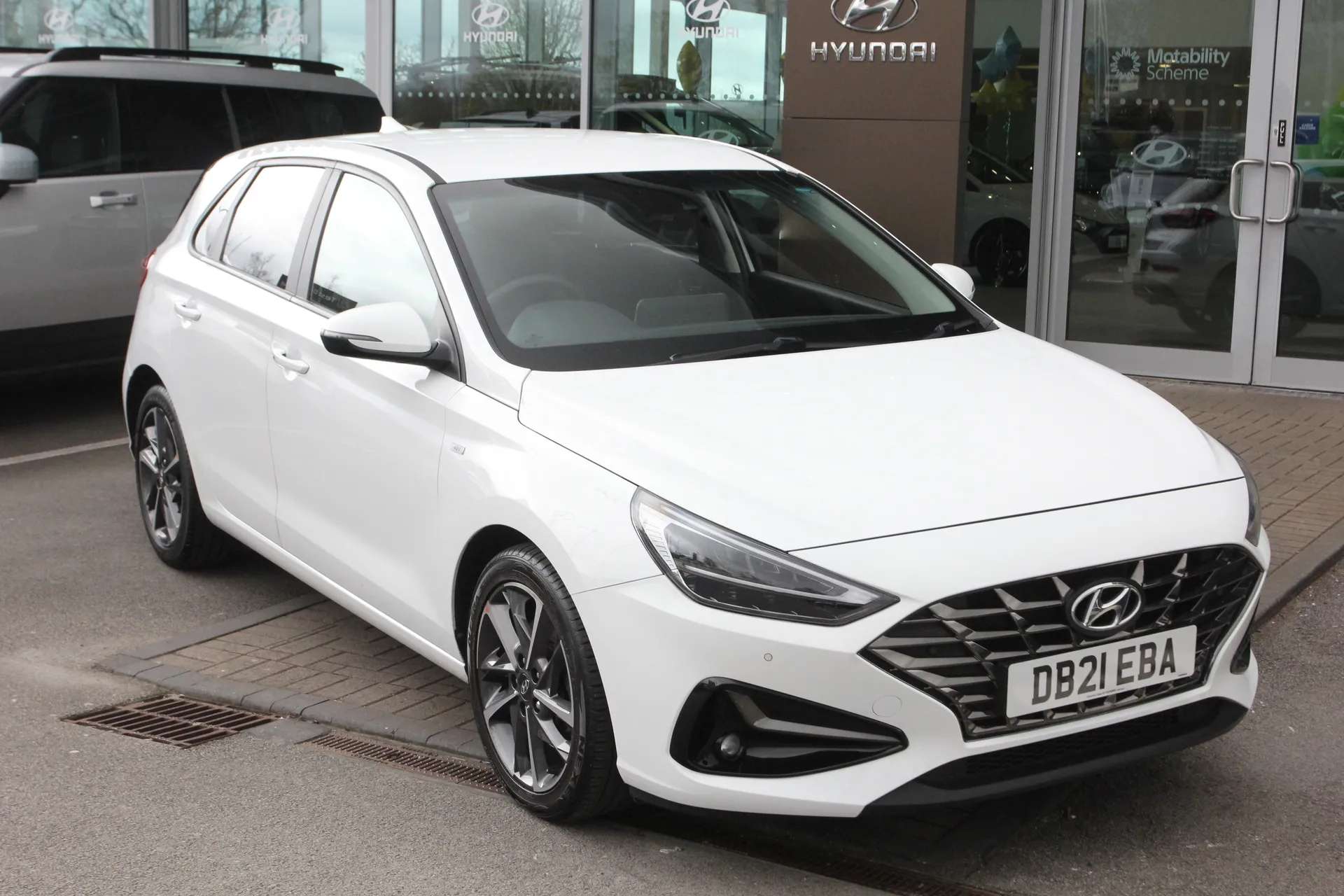 A 2021 HYUNDAI I30 1.0T GDi Premium 5dr A 2021 HYUNDAI I30 1.0T GDi Premium 5dr