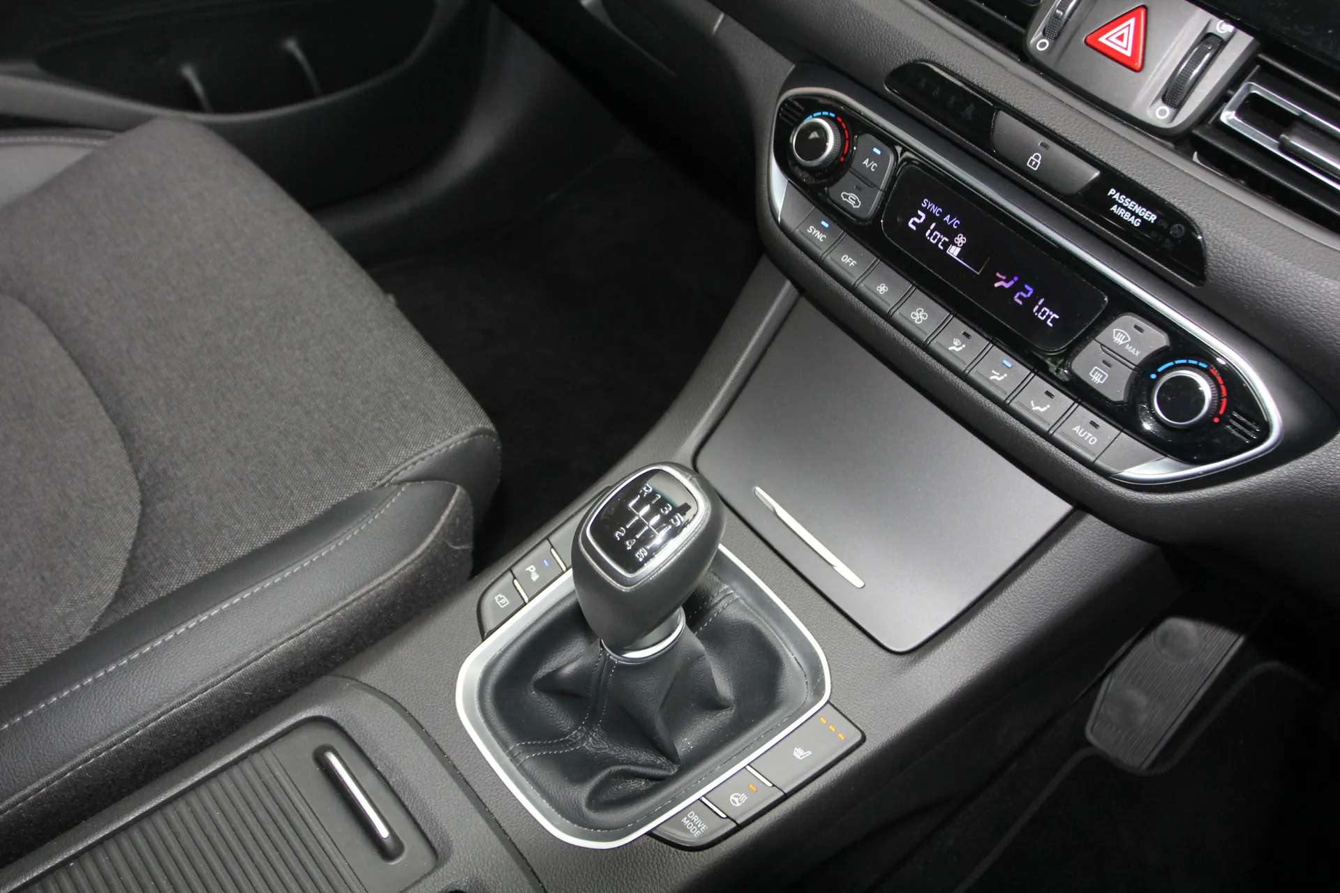 2021 HYUNDAI I30 2021 HYUNDAI I30