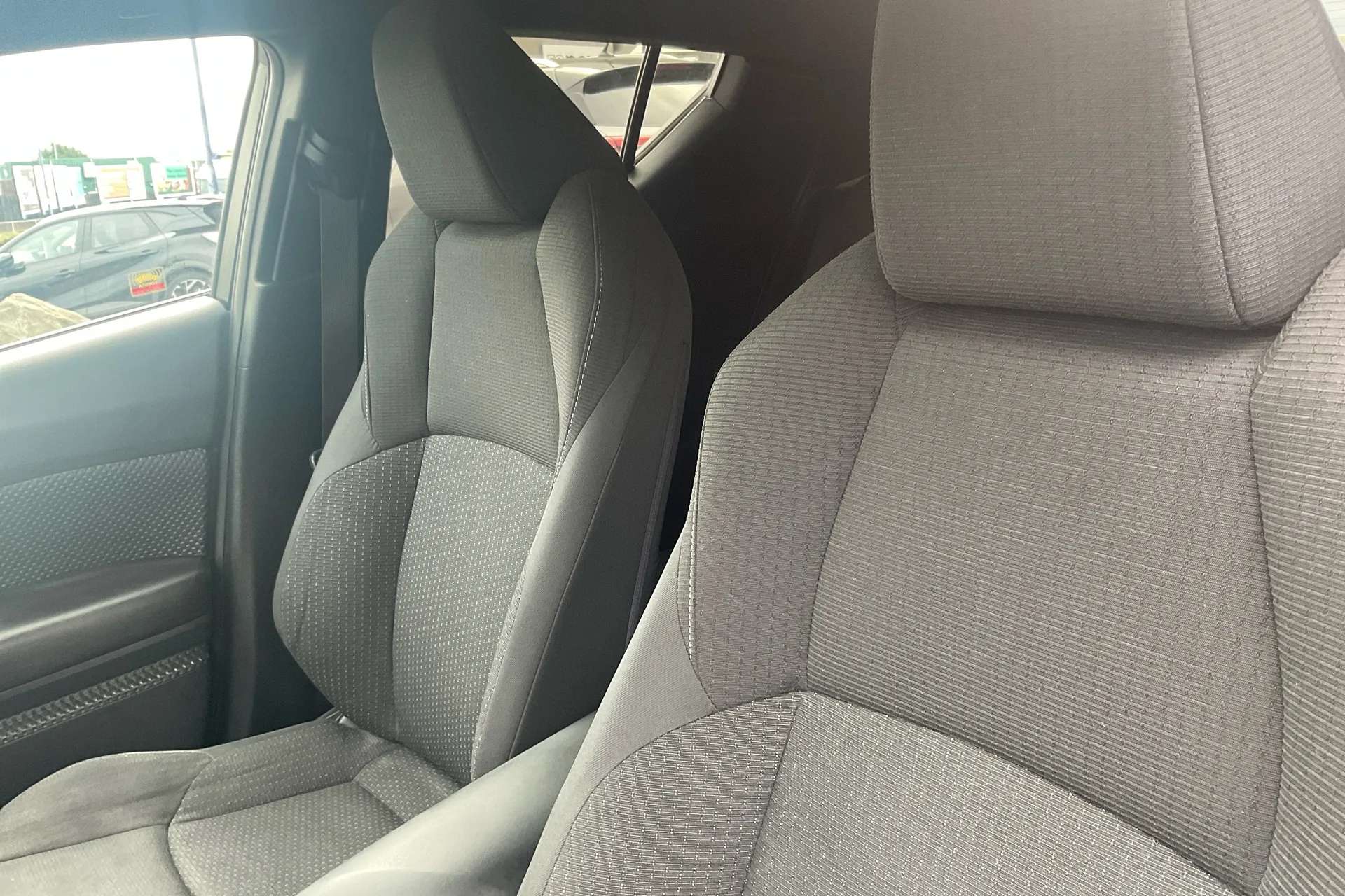 2018 TOYOTA C-HR 2018 TOYOTA C-HR